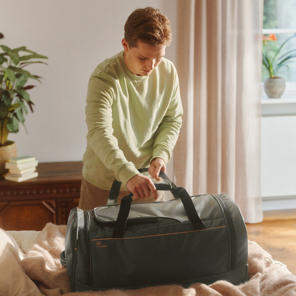 Crosslite - Weekend/Travel bag with wheels L - nature