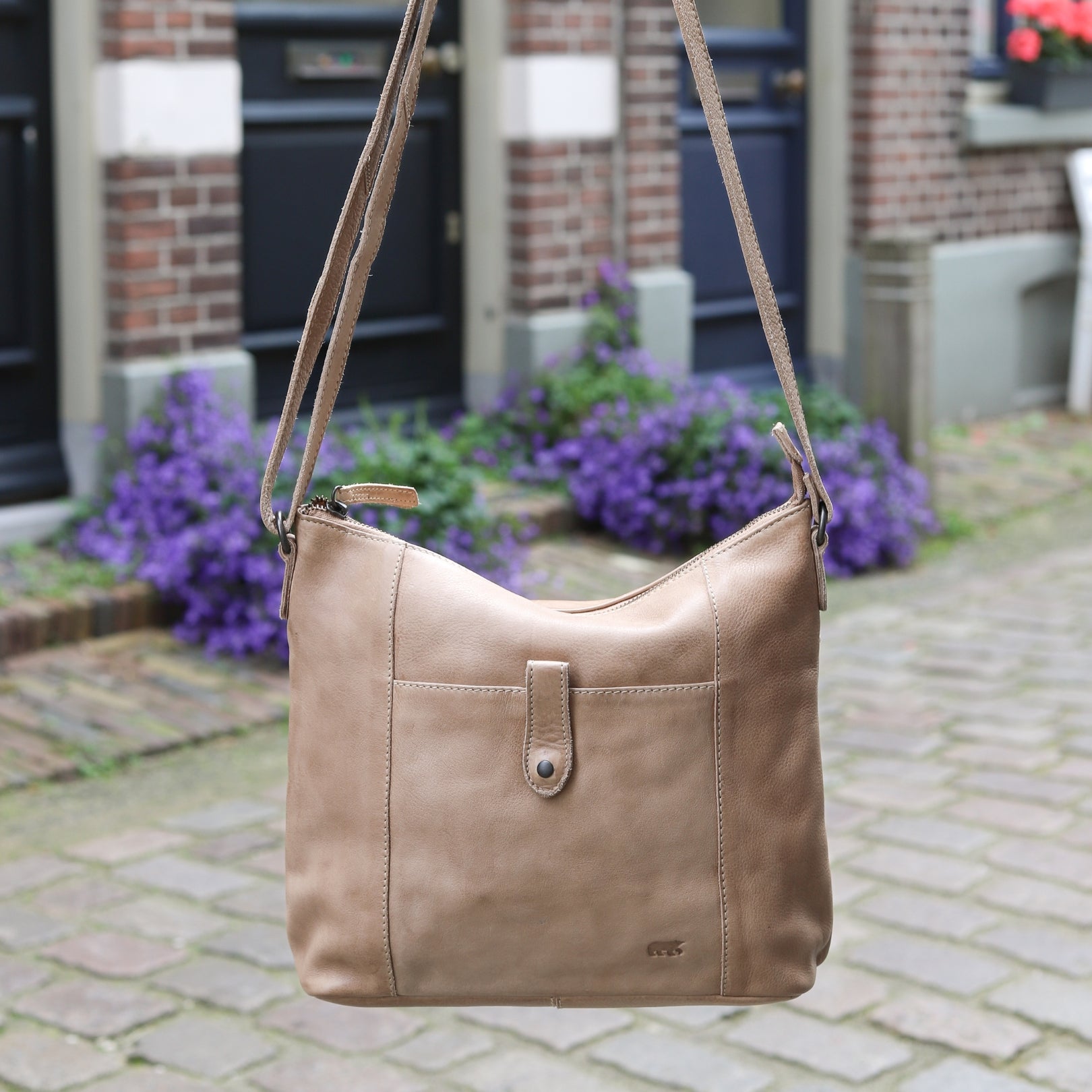 Shoulder bag 'Sophia' cognac