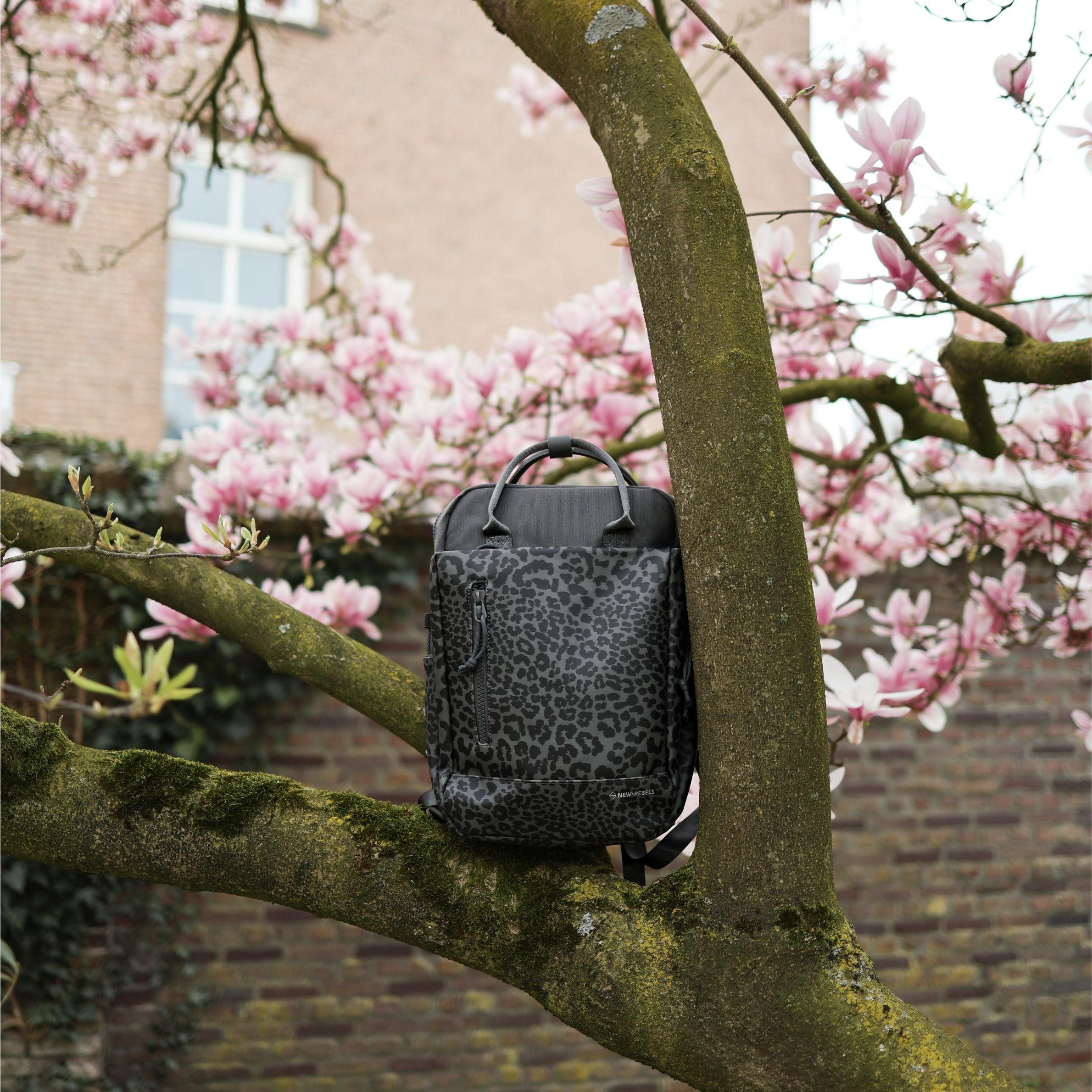 Urban Leopard - Waterafstotende rugzak 'Miami' 10L grijs