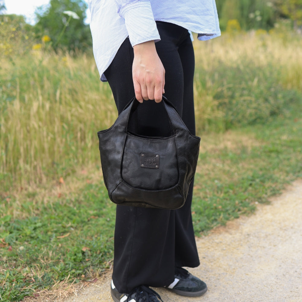 Small hand/shoulder bag 'Carol' black