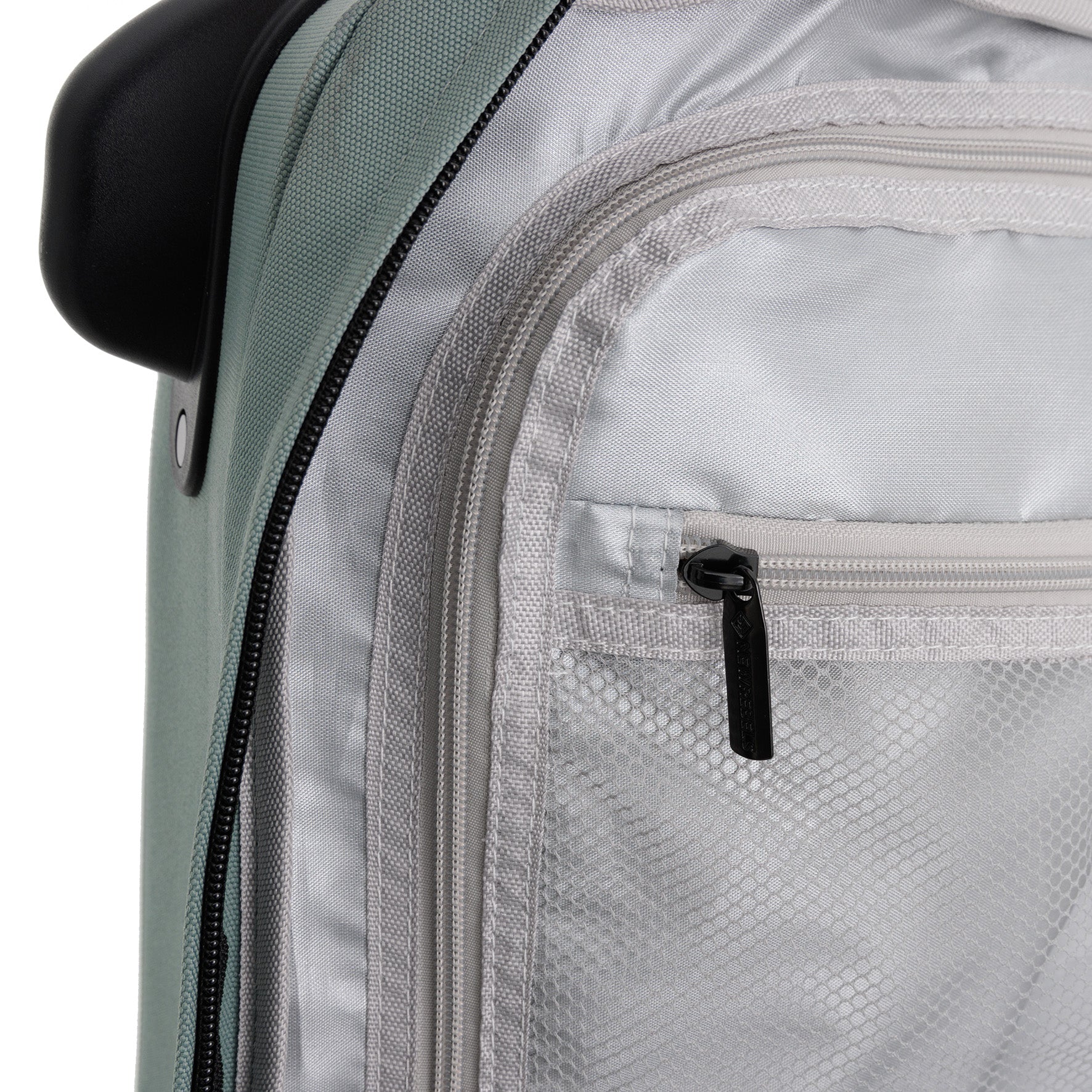 Cortland Trolley L salie green