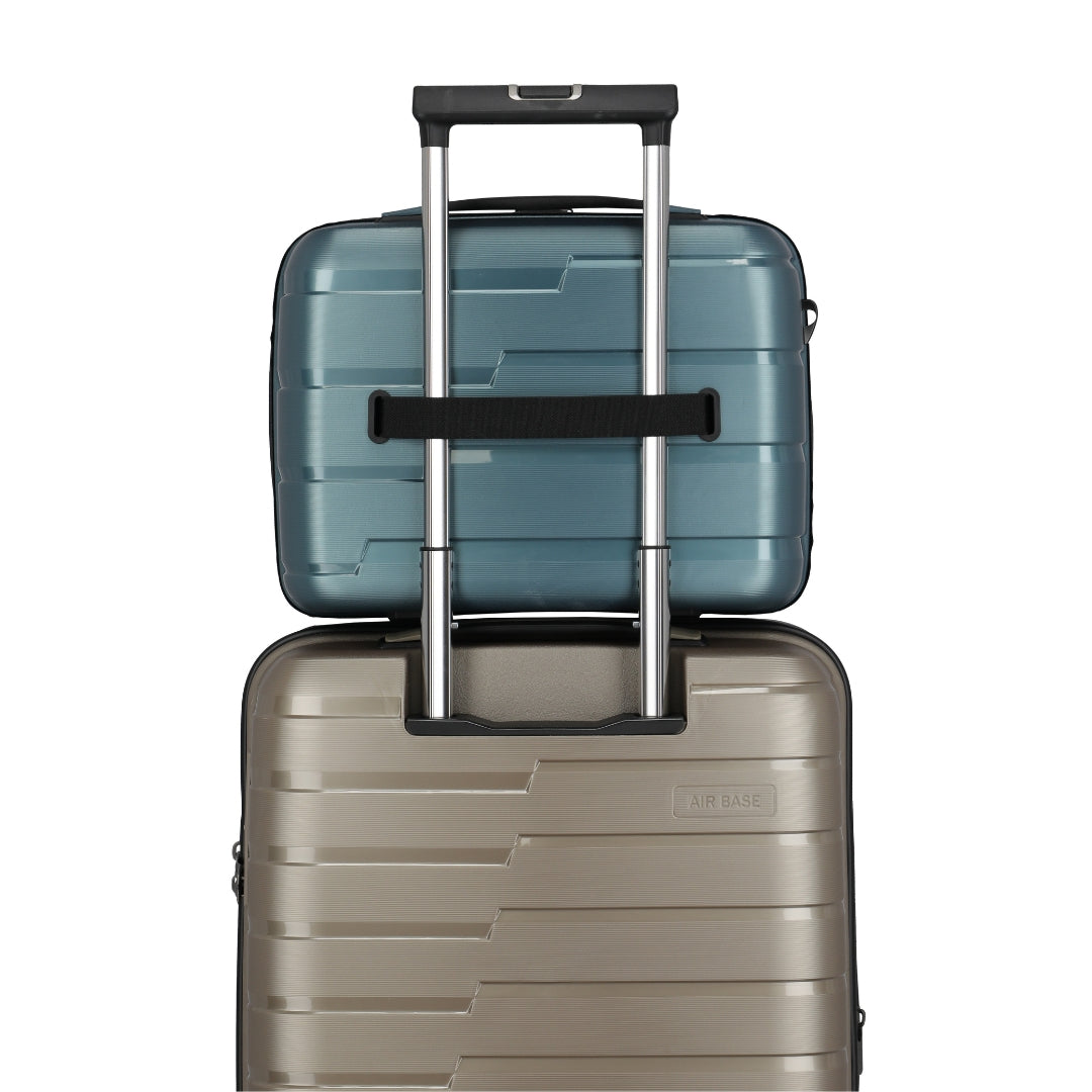 Air Base - Beautycase ice blue