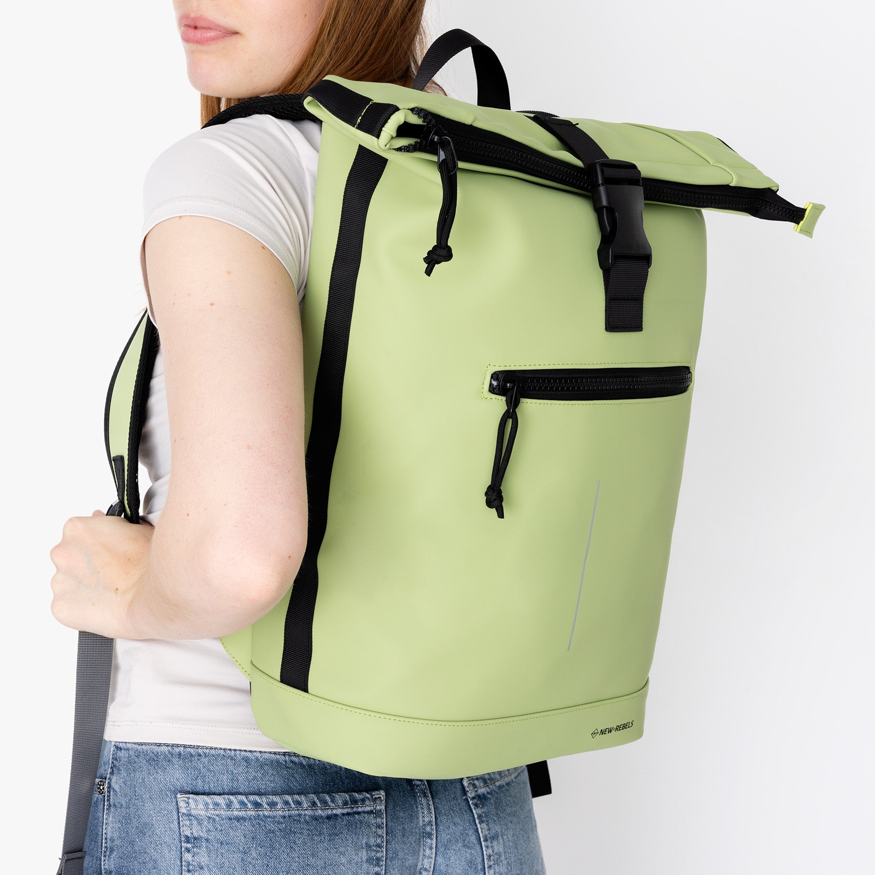Waterafstotende rugzak 'Mart' 16L matt green