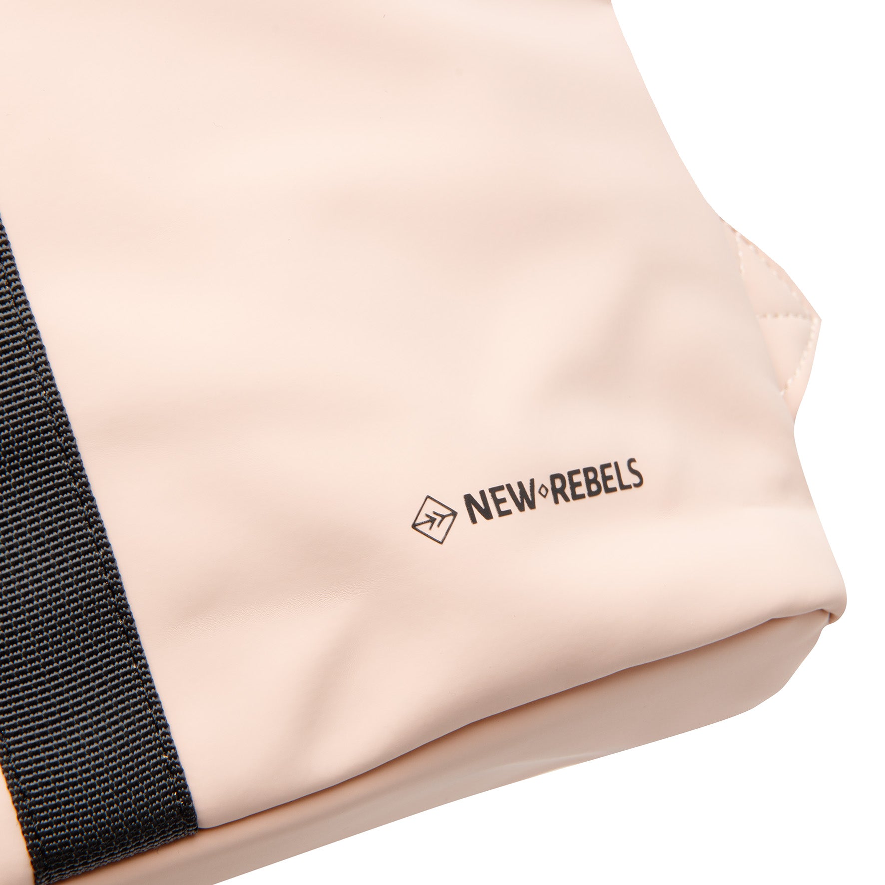 Water-repellent backpack 'Mart' mini 9L pink