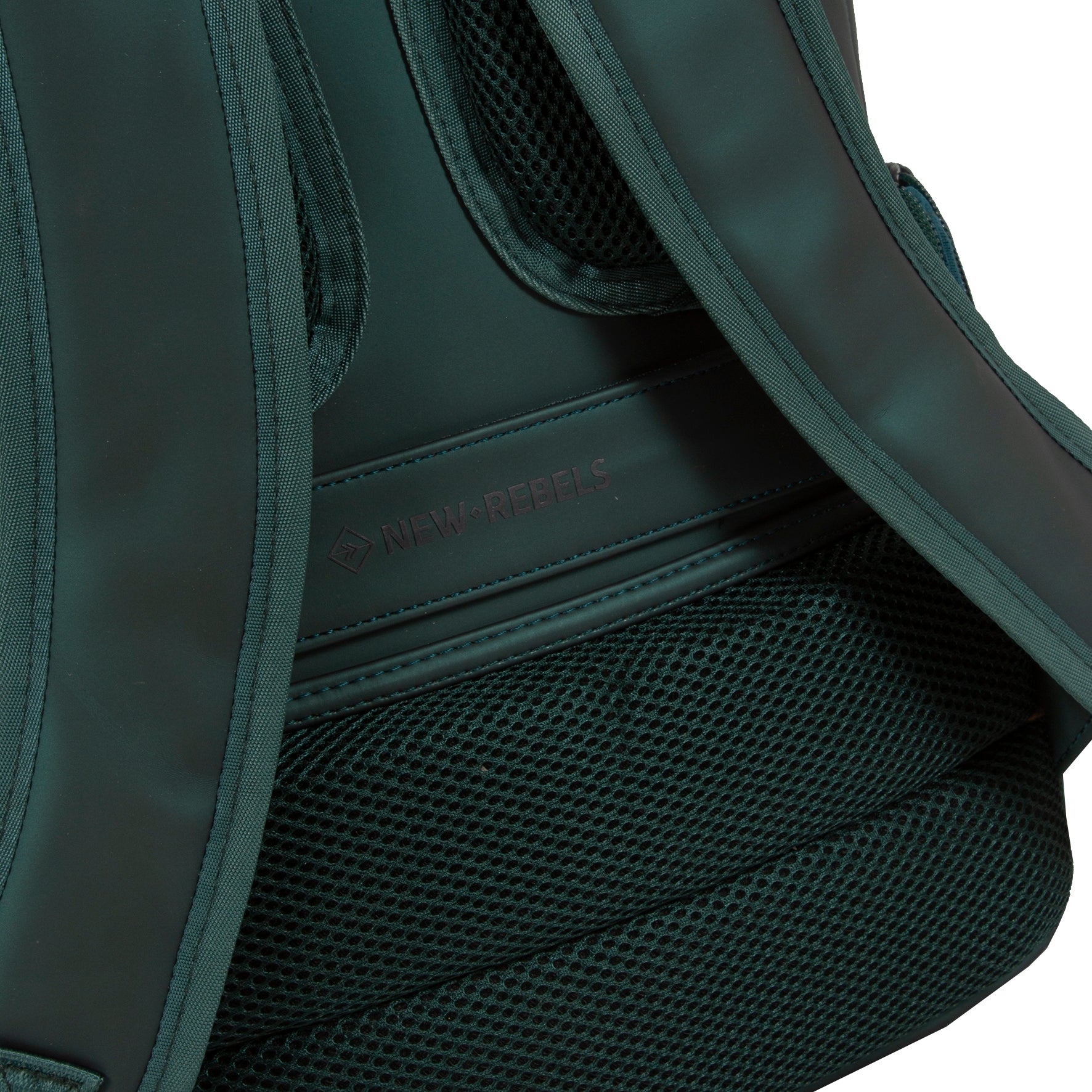 Water-repellent backpack 'Milwaukee' metallic green