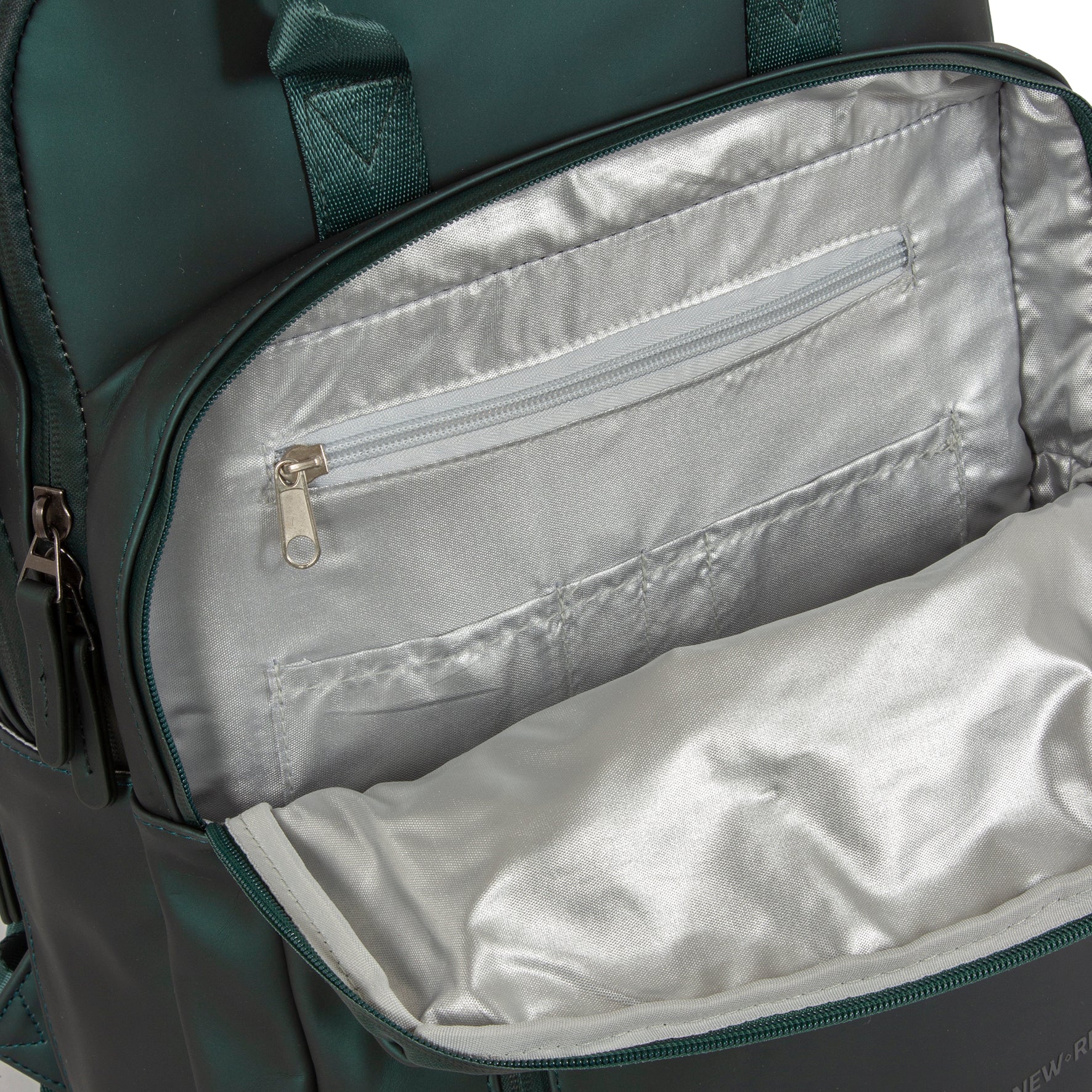 Water-repellent backpack 'Milwaukee' metallic green