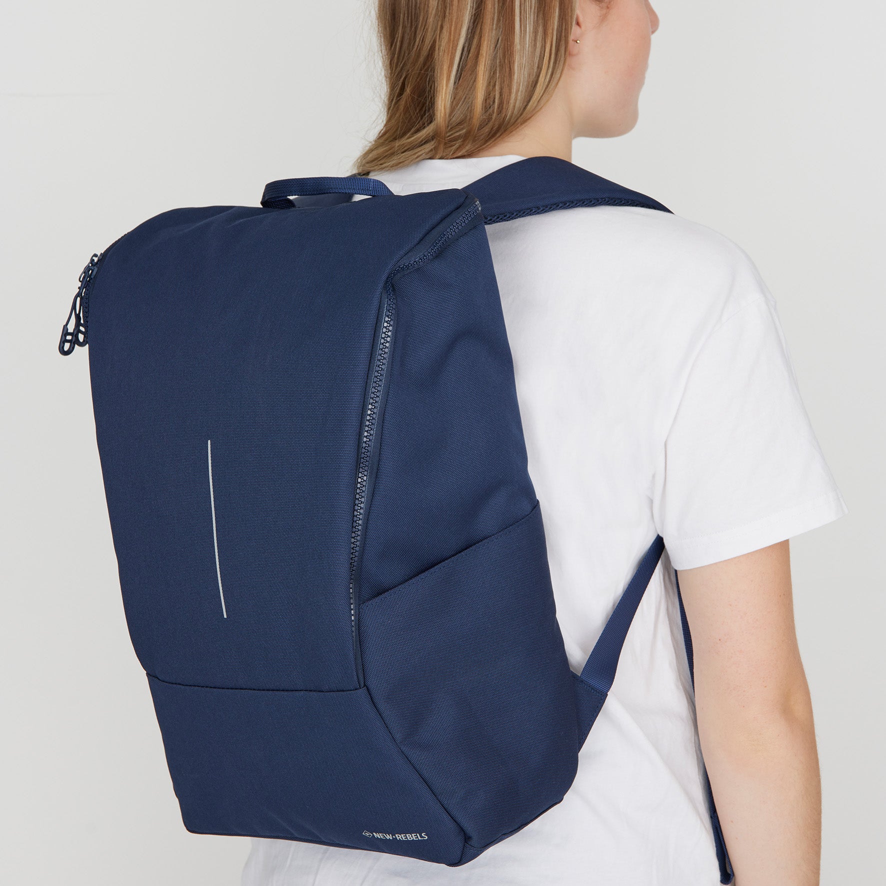 Valor Backpack 'Westerly' 21L navy