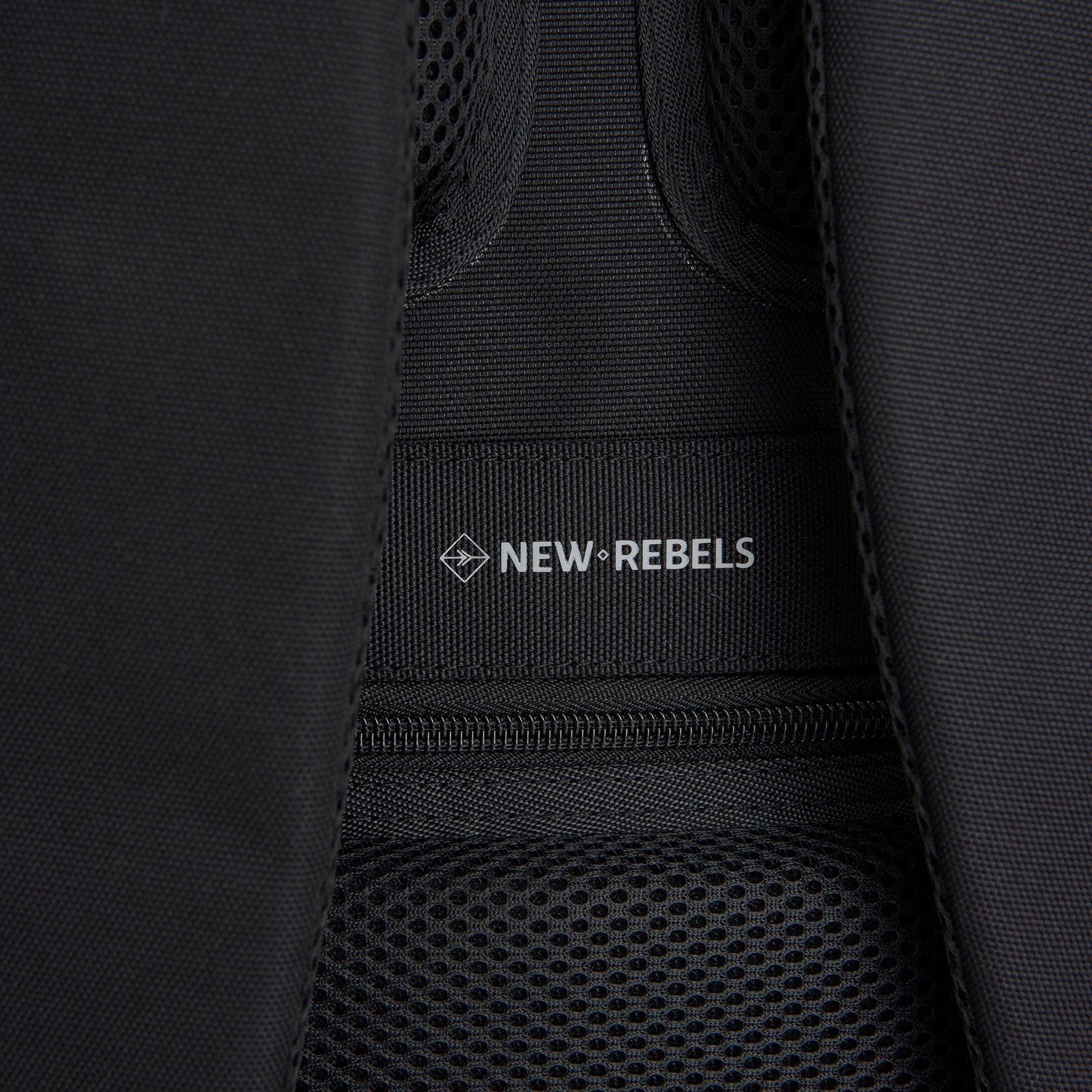 Valor Backpack 'Cranston' 19L black