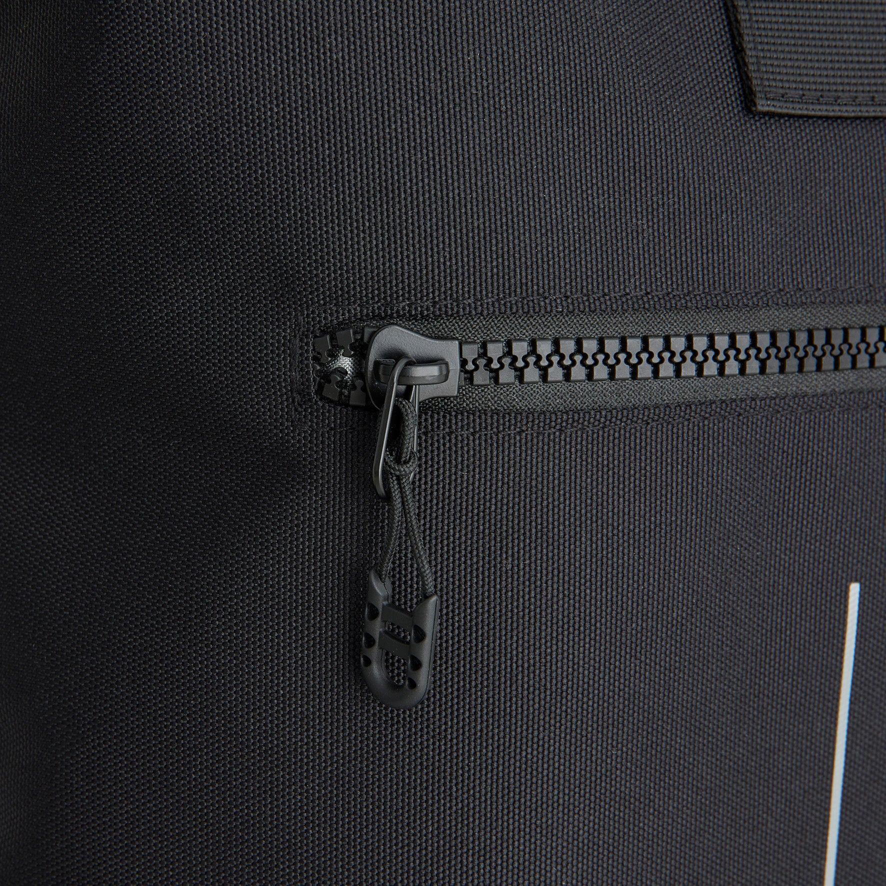 Valor Rugzak 'New York' 21L black