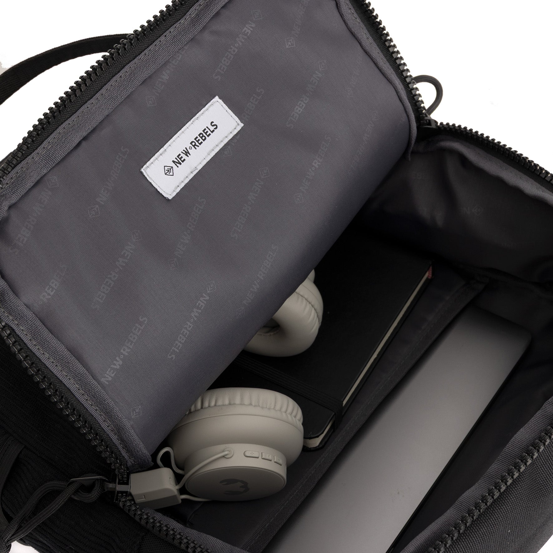 Ribbi - Backpack 'Springfield' black 13L