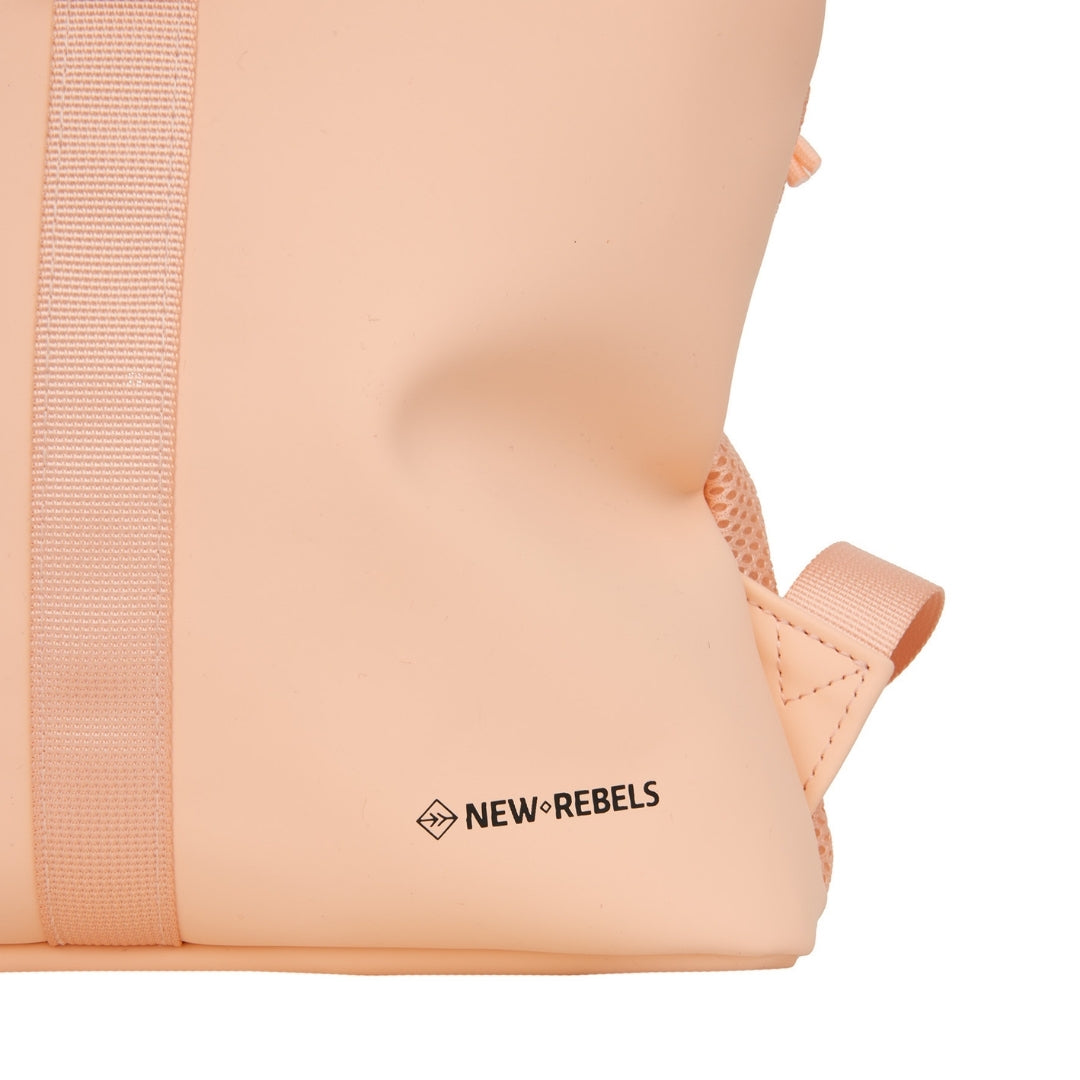 Branson - Mini waterafstotend rolltop rugzakje 'Los Angeles' 7L salmon