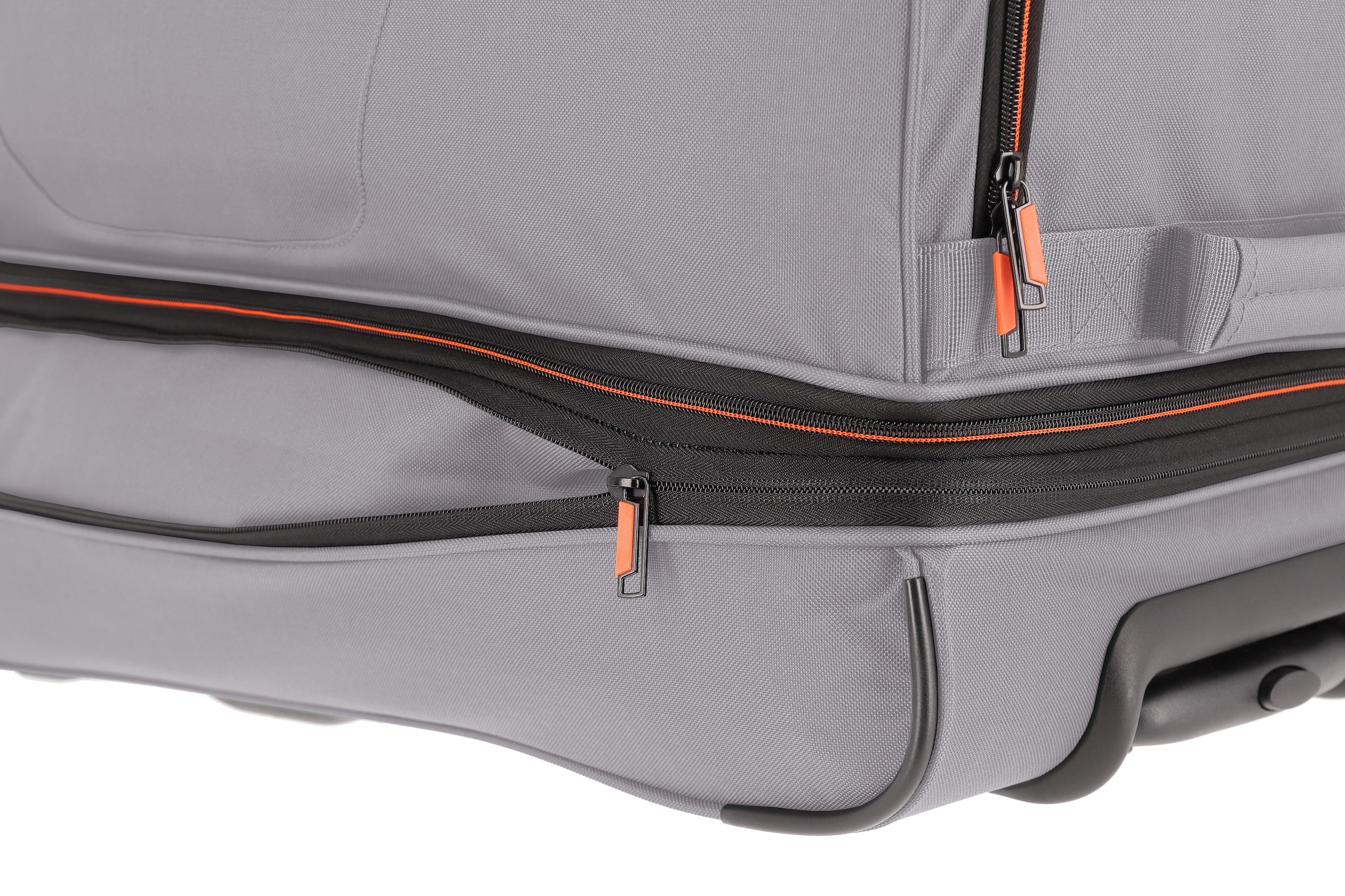 Basics Wheeled Duffle L Exp. grey