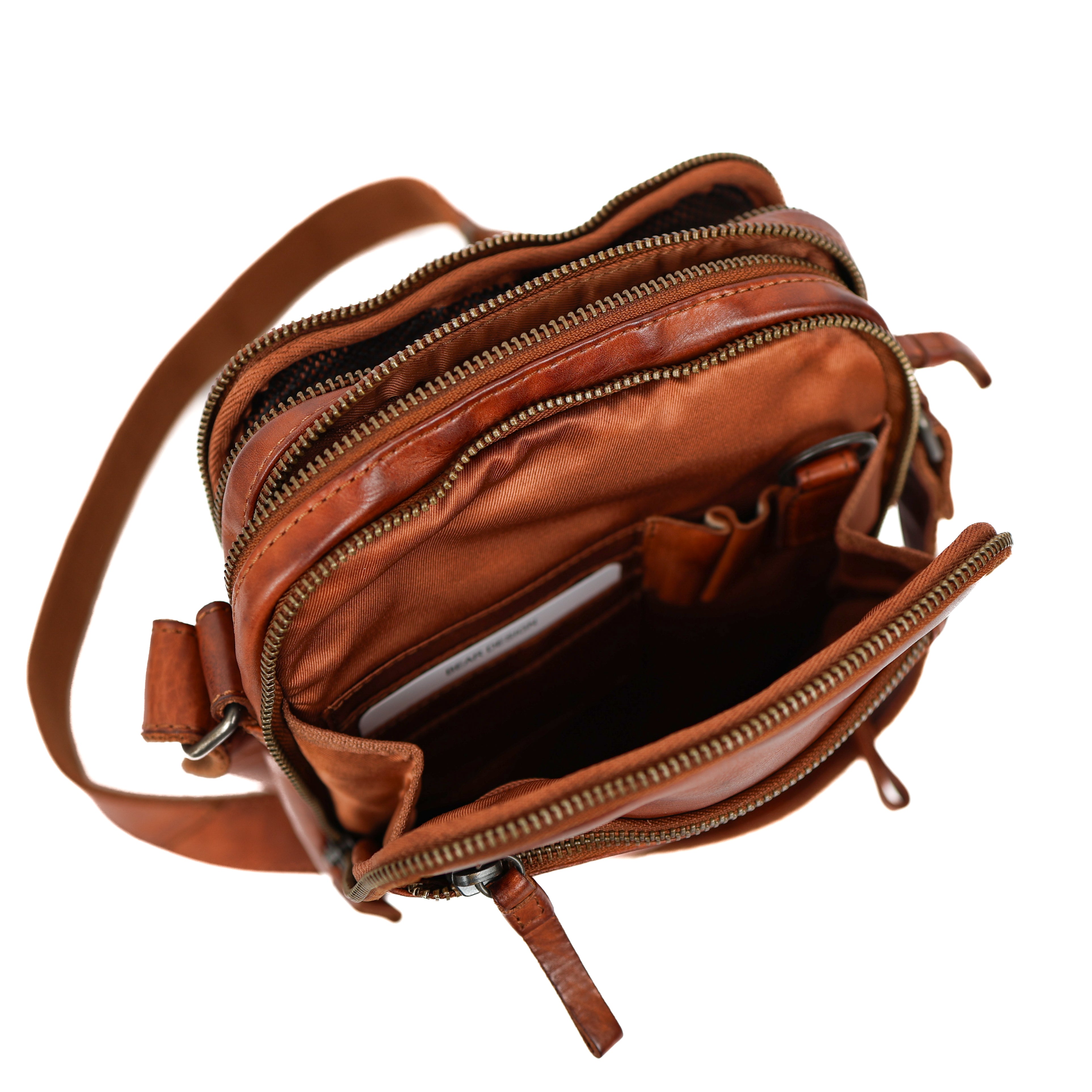 Crossbody/travel bag 'Renny' cognac