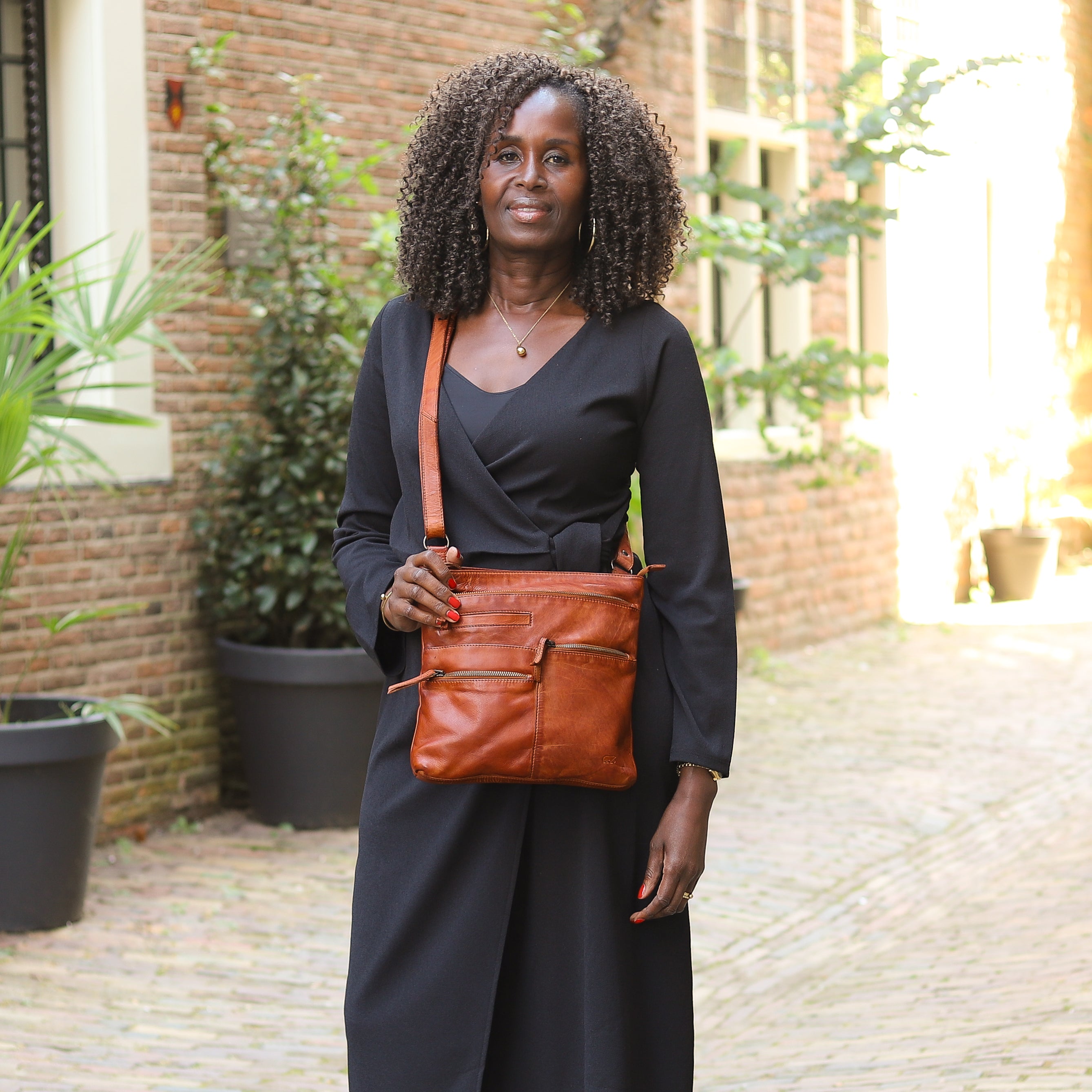Shoulder bag 'Yara' black