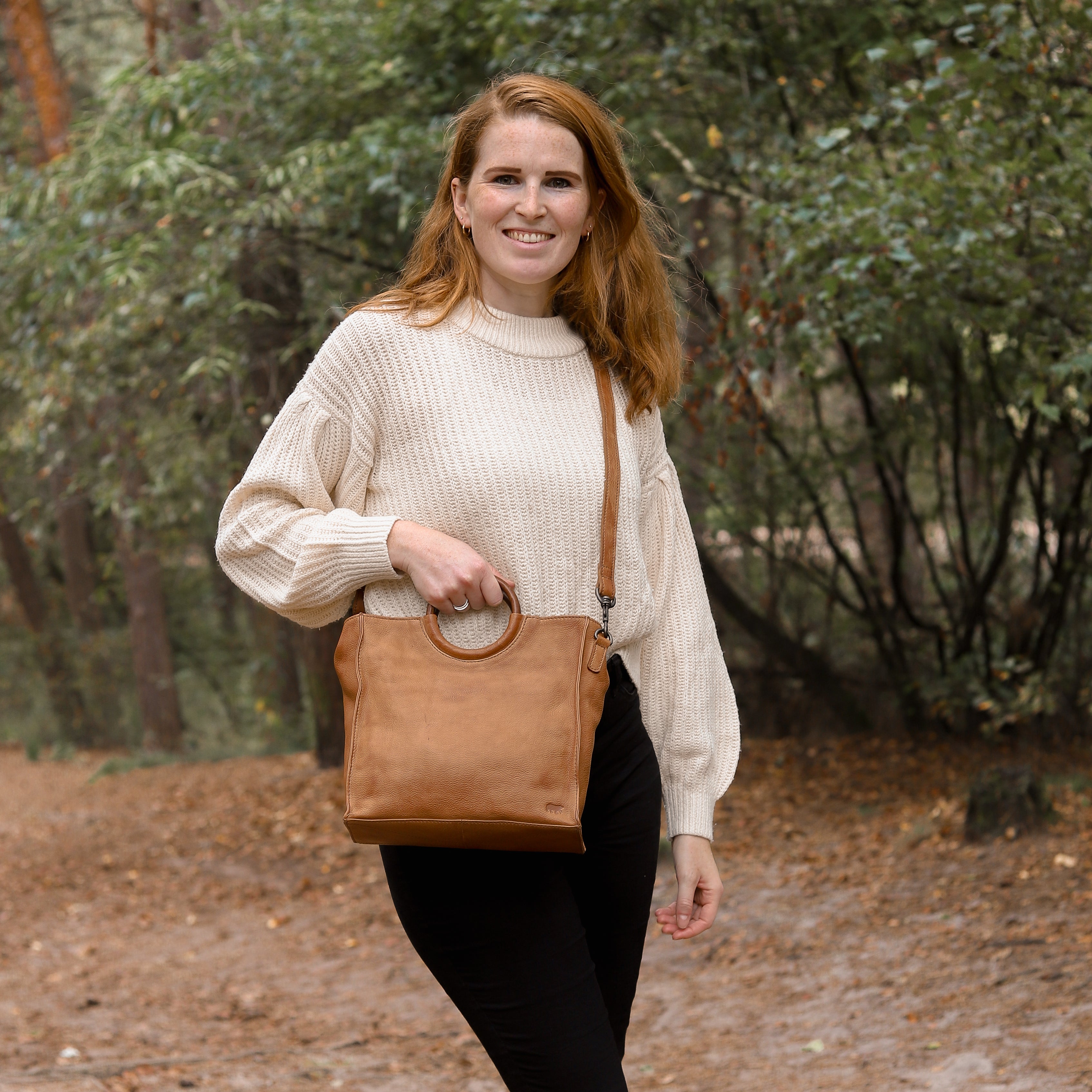 Hand/shoulder bag 'Sara' cognac