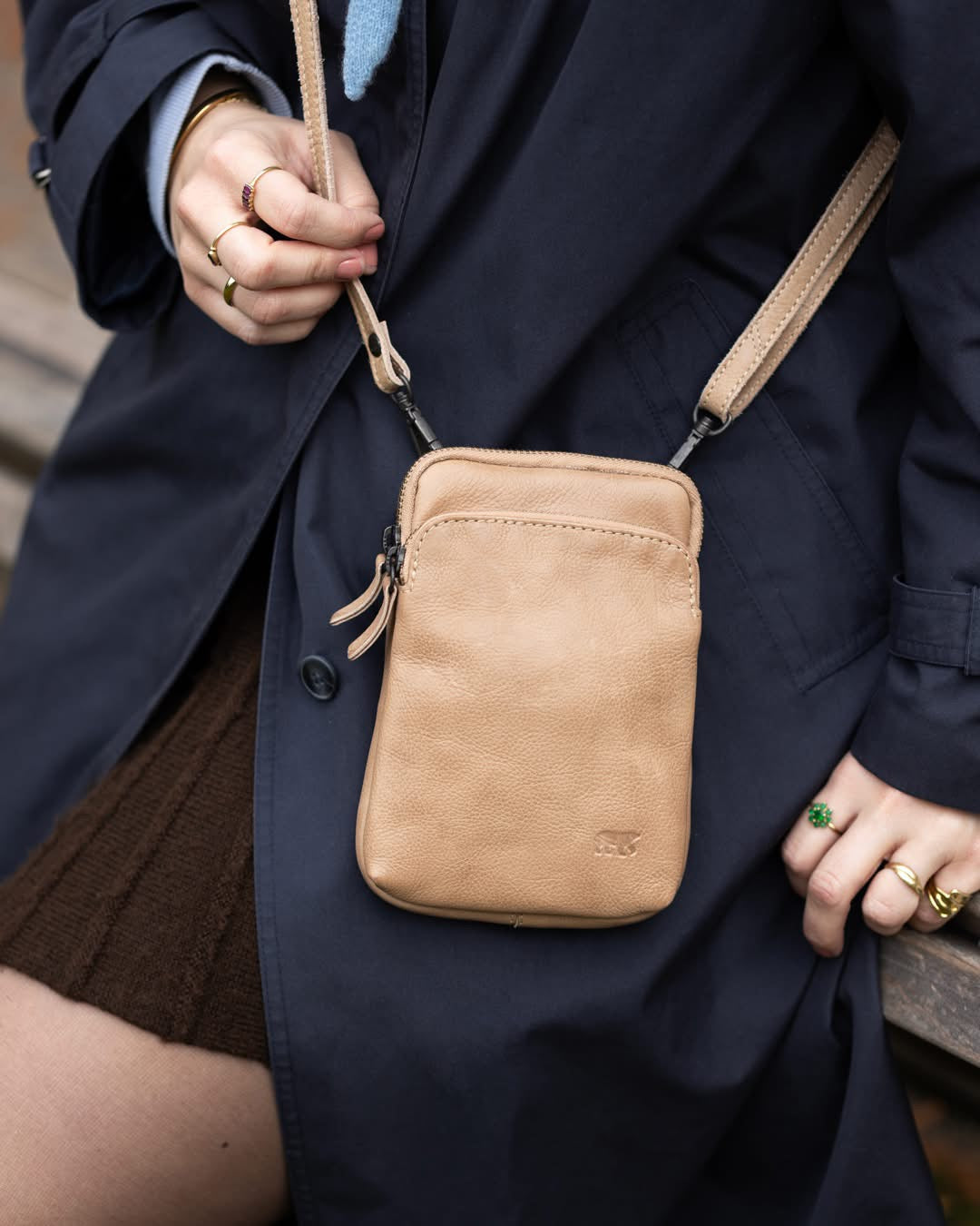 Telefoontasje 'Jack' beige