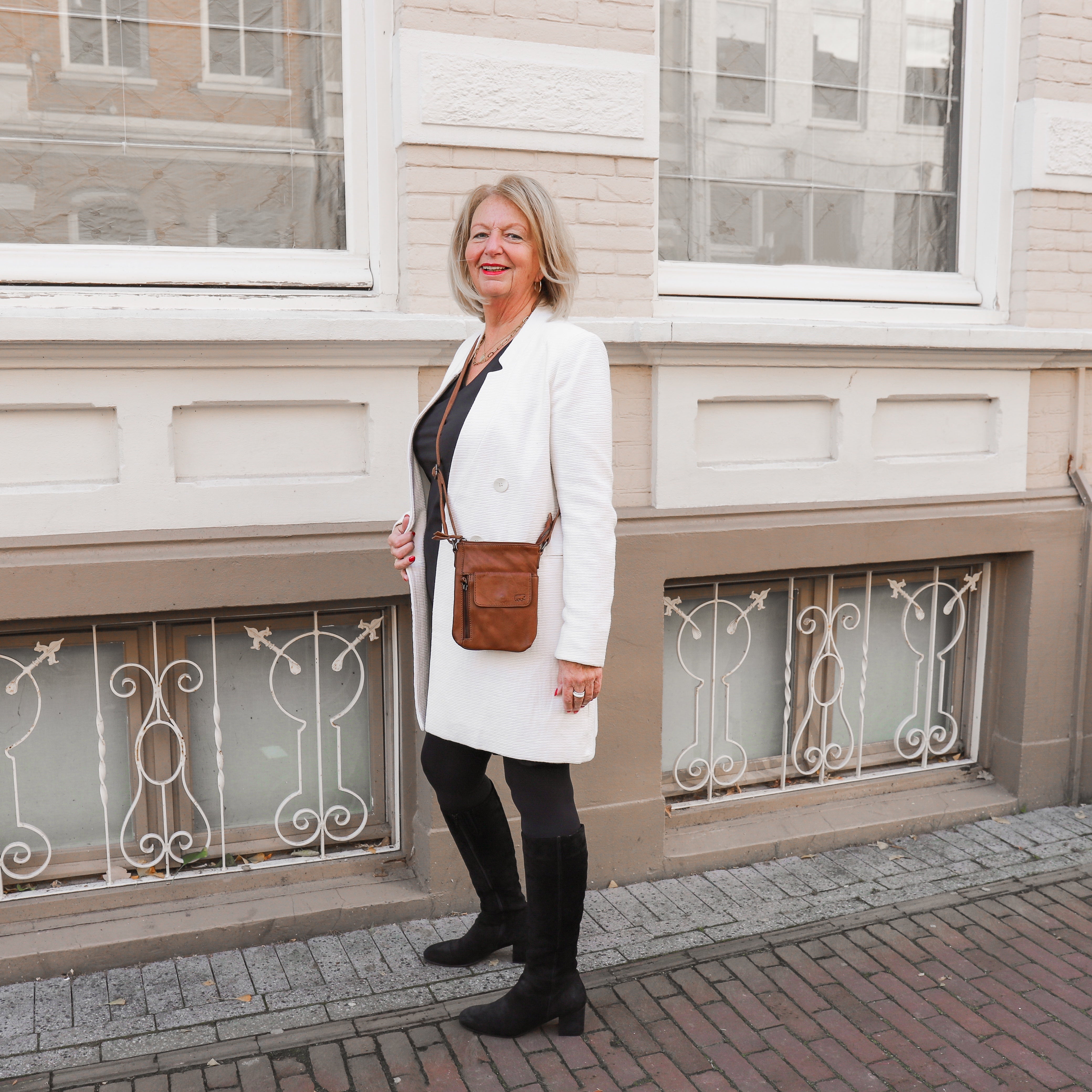 Shoulder bag 'Davide' cognac