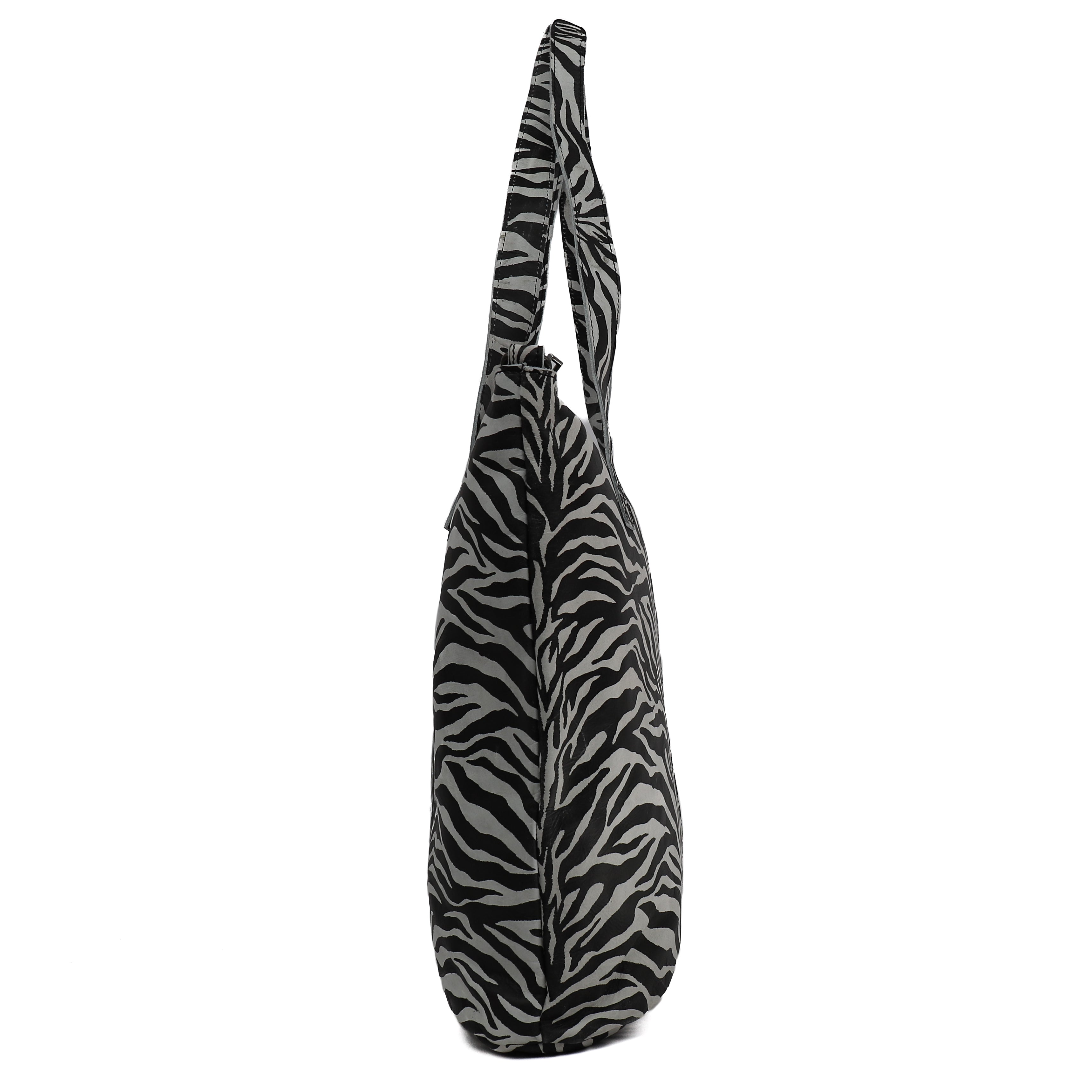 Shopper 'Juul' zebra