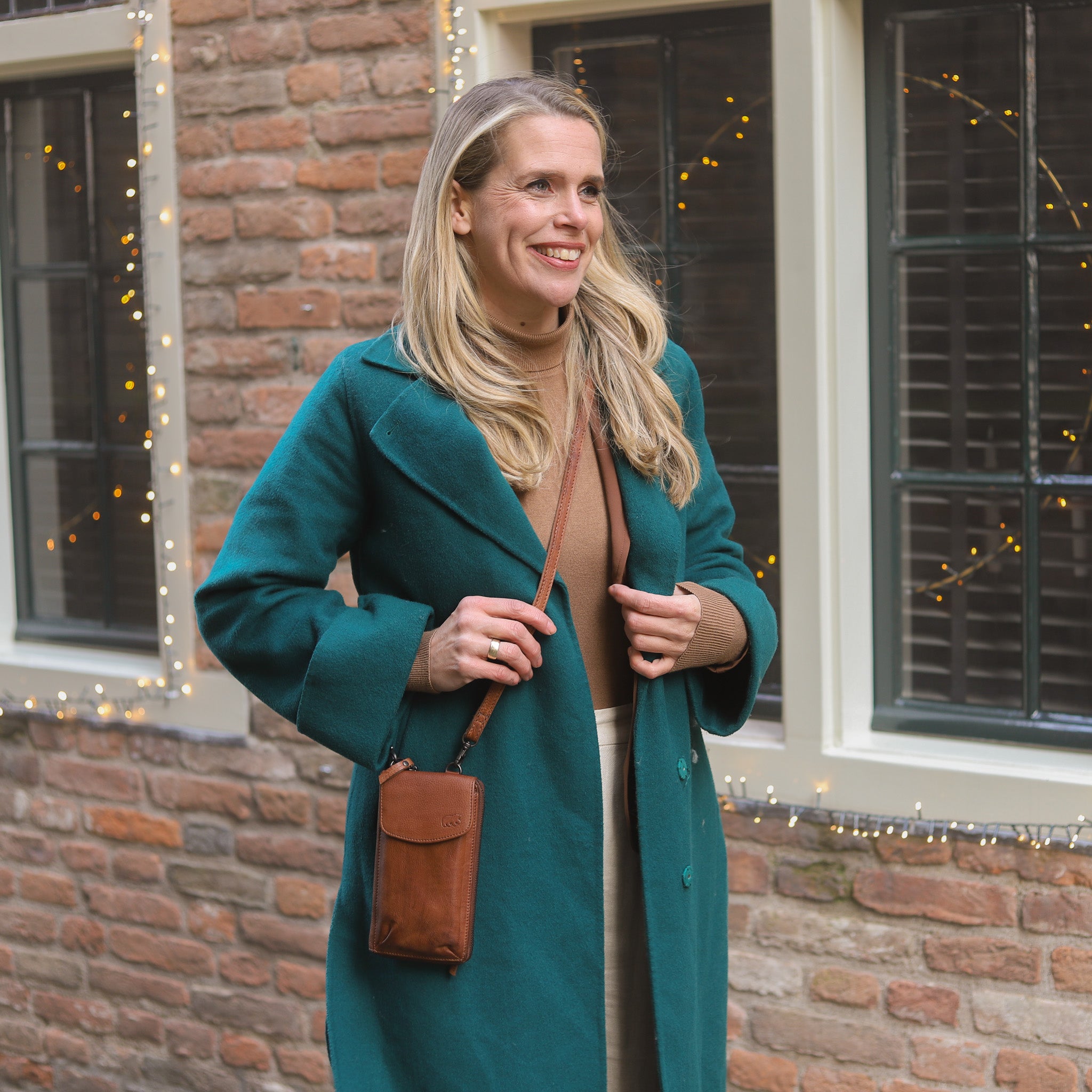 Telefoontasje 'Zoey' brick/croco