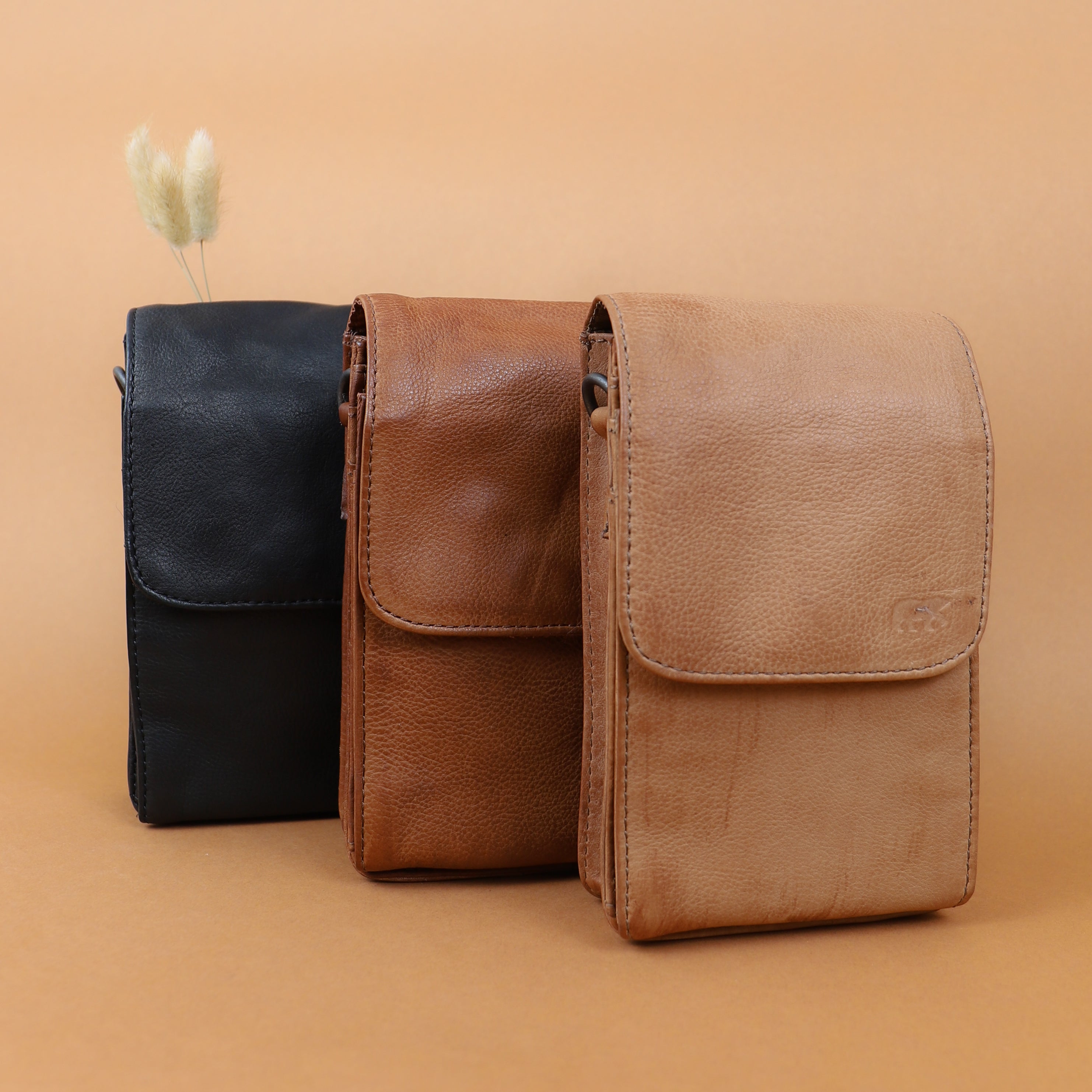 Shoulder bag 'Robbie' 2.0 black