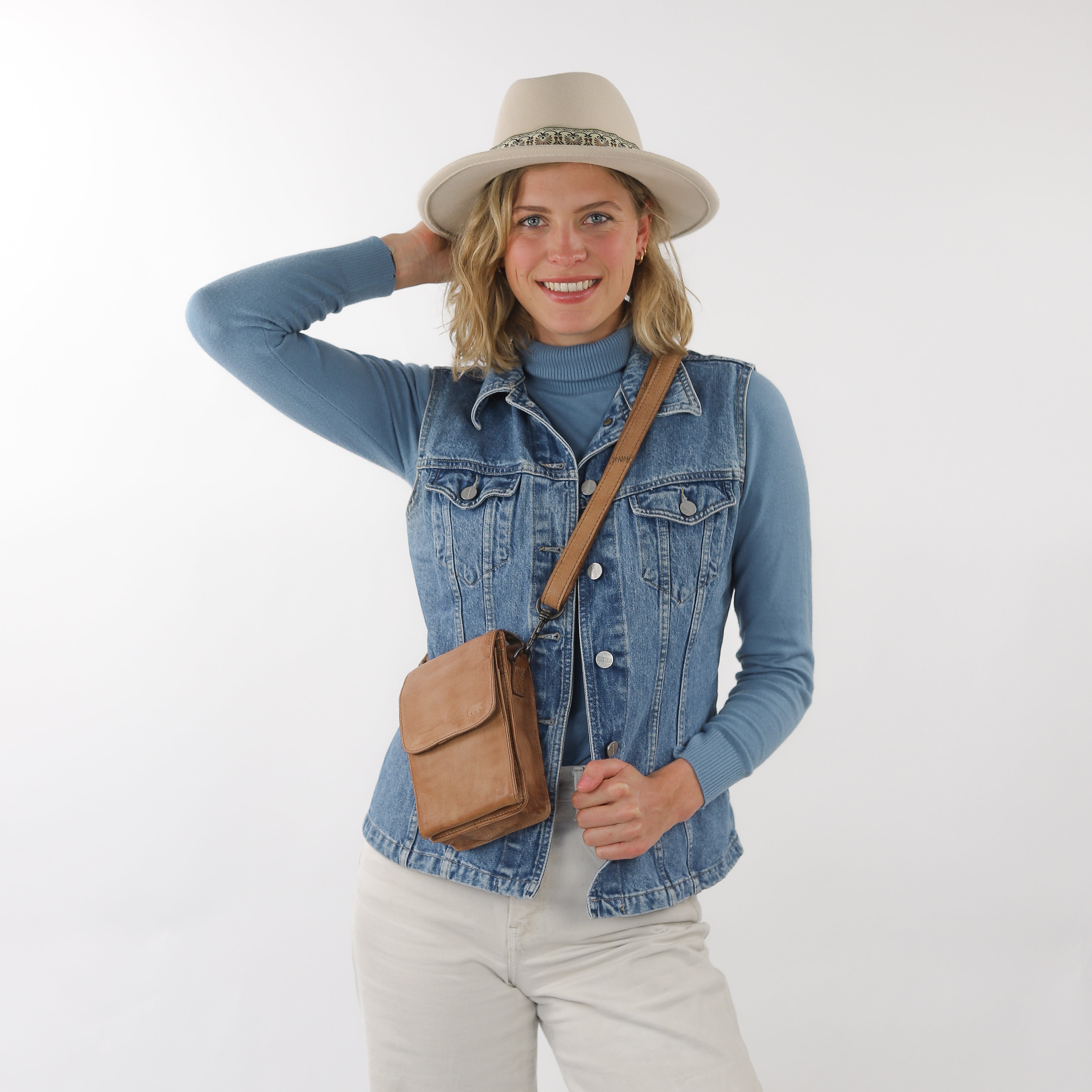 Shoulder bag 'Robbie' 2.0 taupe