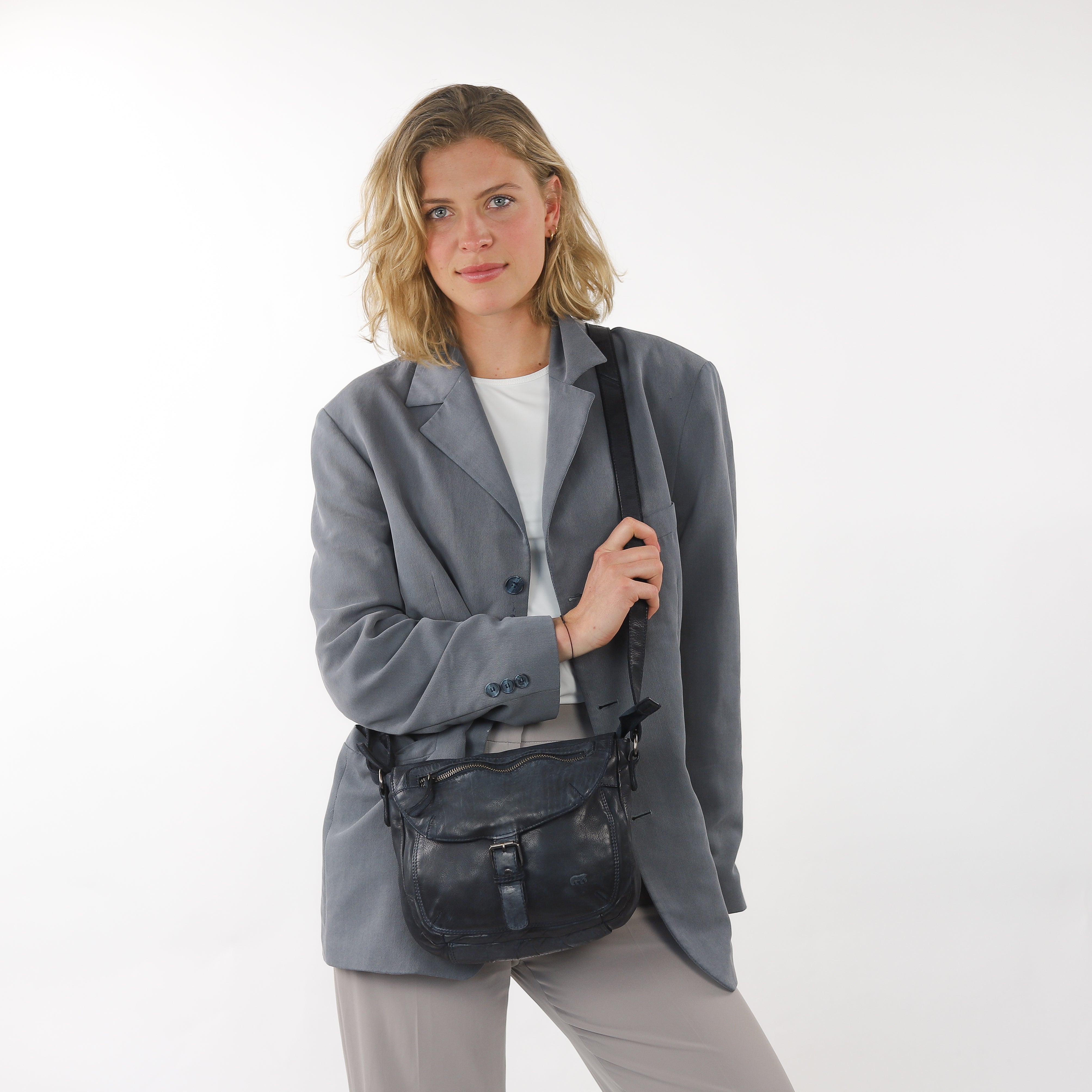Shoulder bag 'Mattea' dark blue