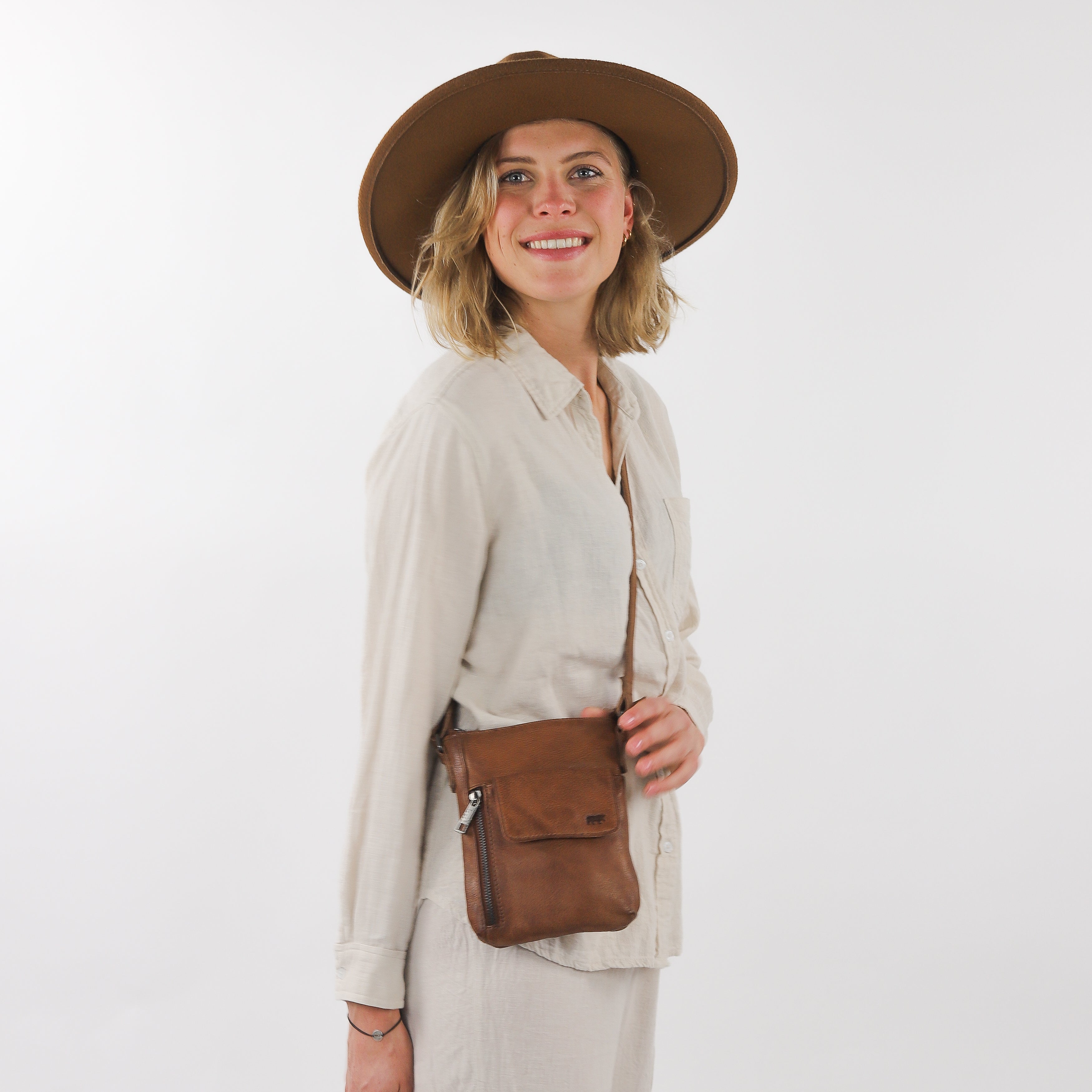 Shoulder bag 'Davide' dark brown