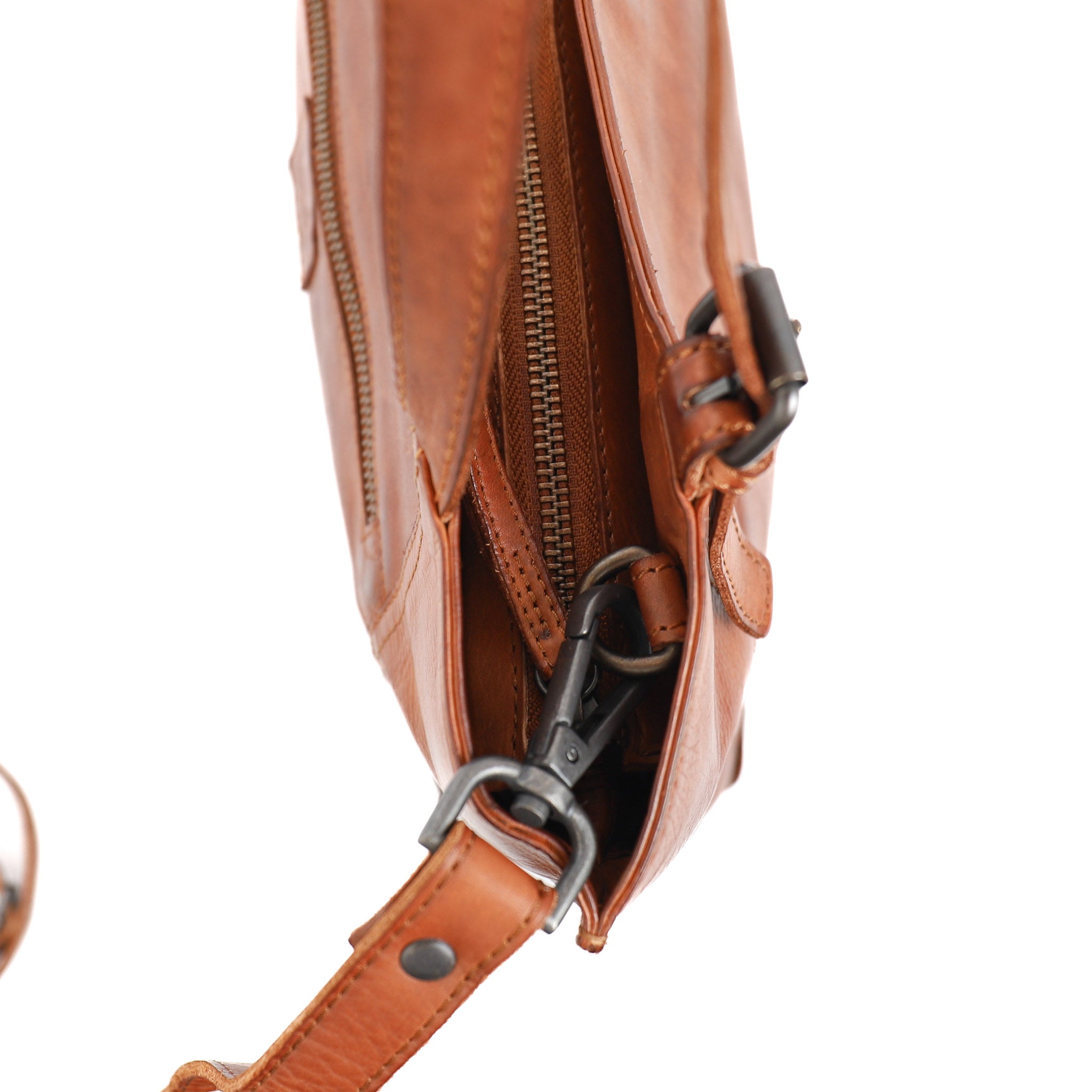 Hand/shoulder bag 'Yvonne' cognac