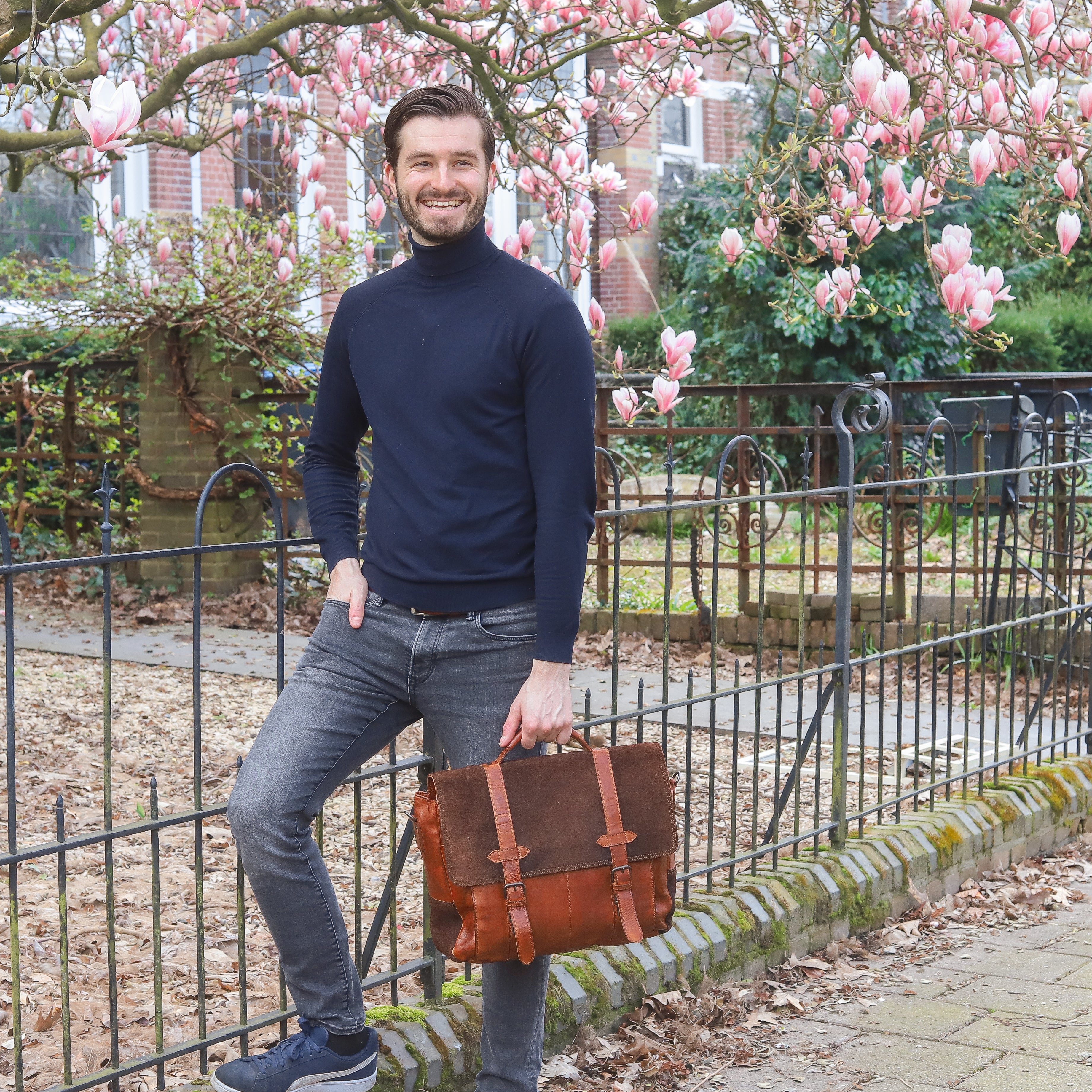 Briefcase 'Dijn' dark brown