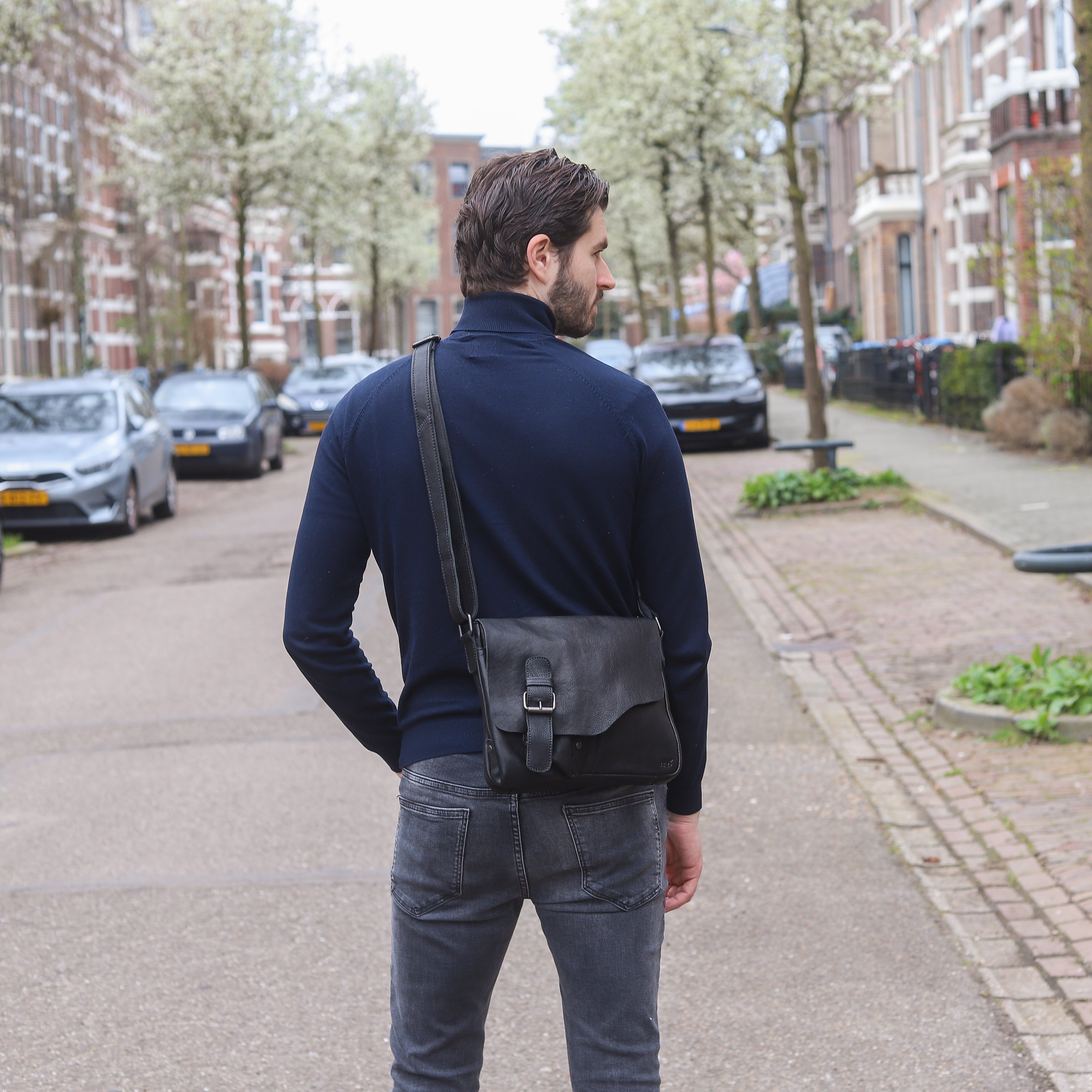 Shoulder bag 'Lauro' black