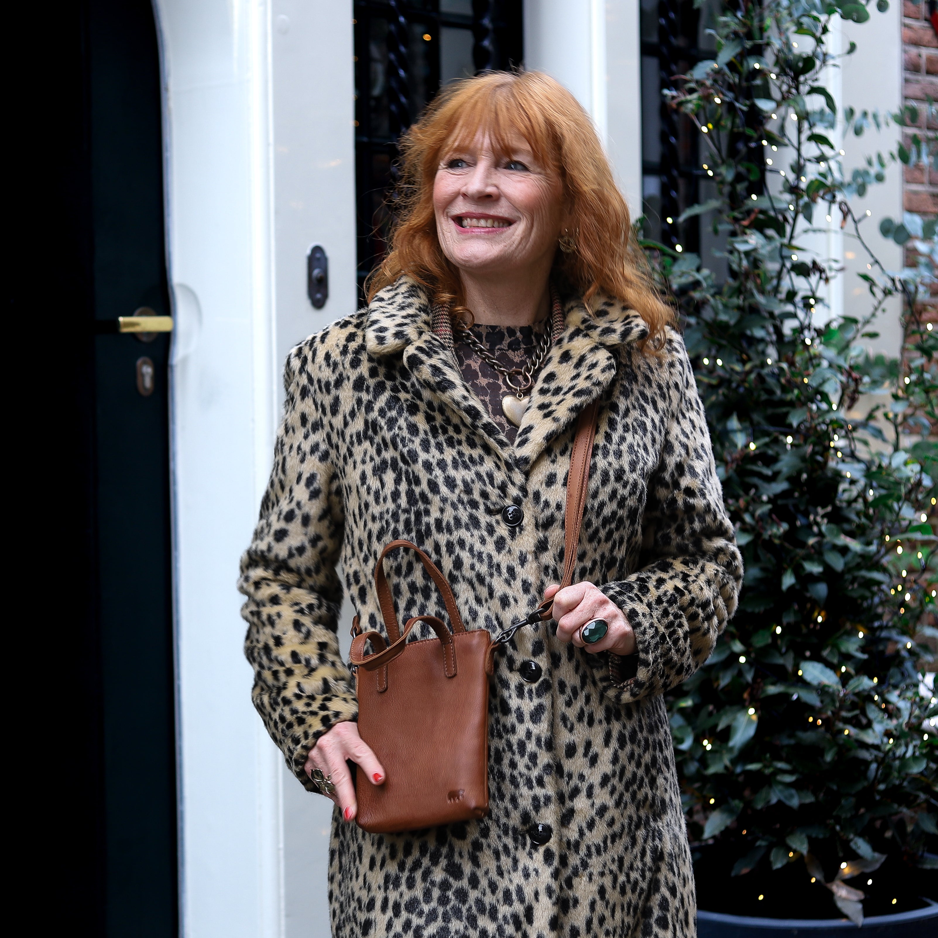 Klein hand-/schoudertasje 'Bella' cognac