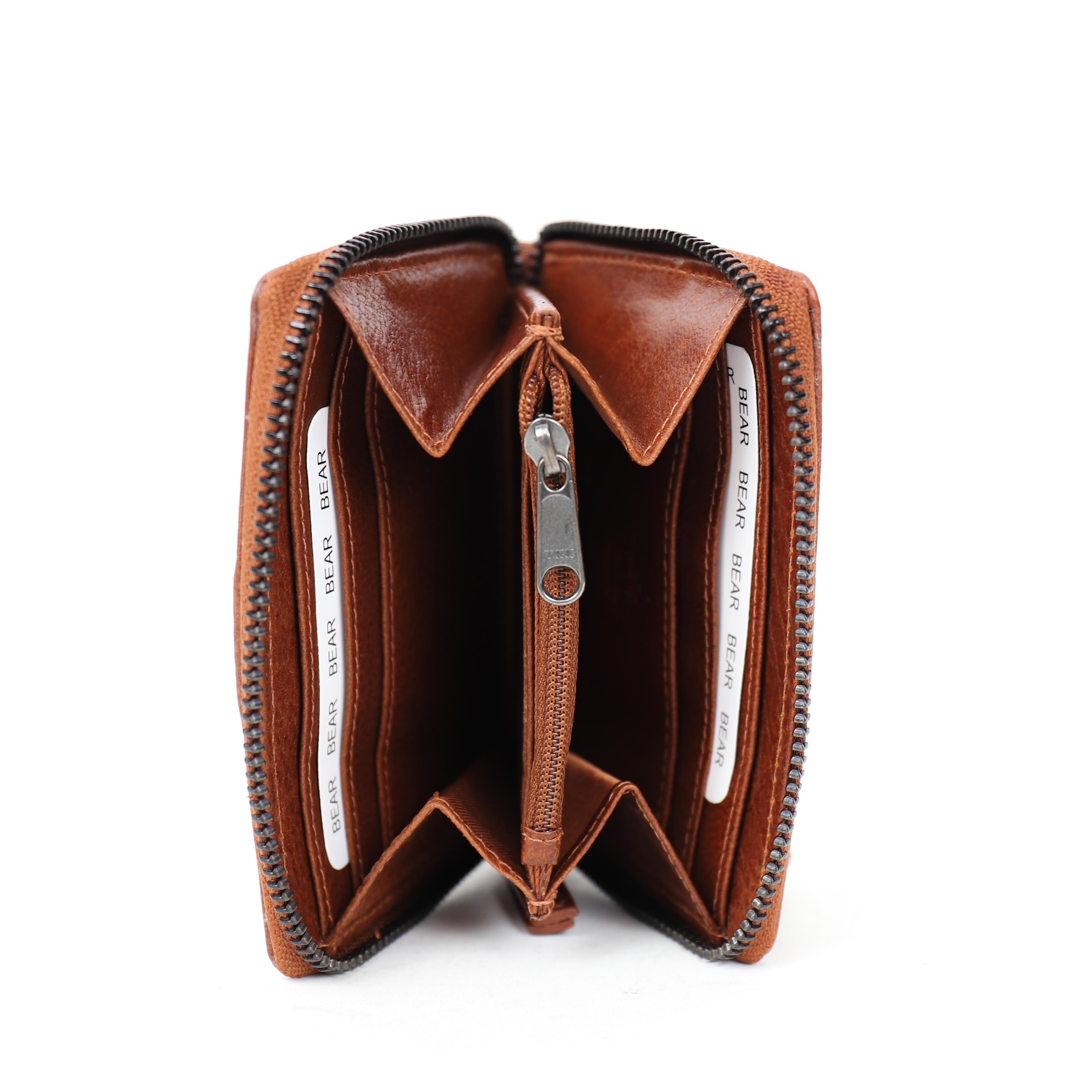 Zip wallet 'Yanet' cognac/stripe