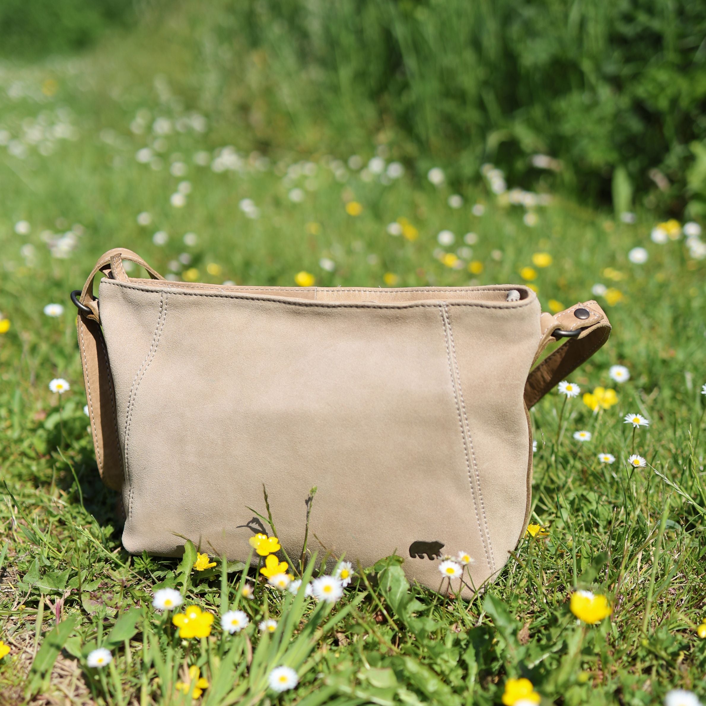 Suede shoulder bag 'Valentina' beige