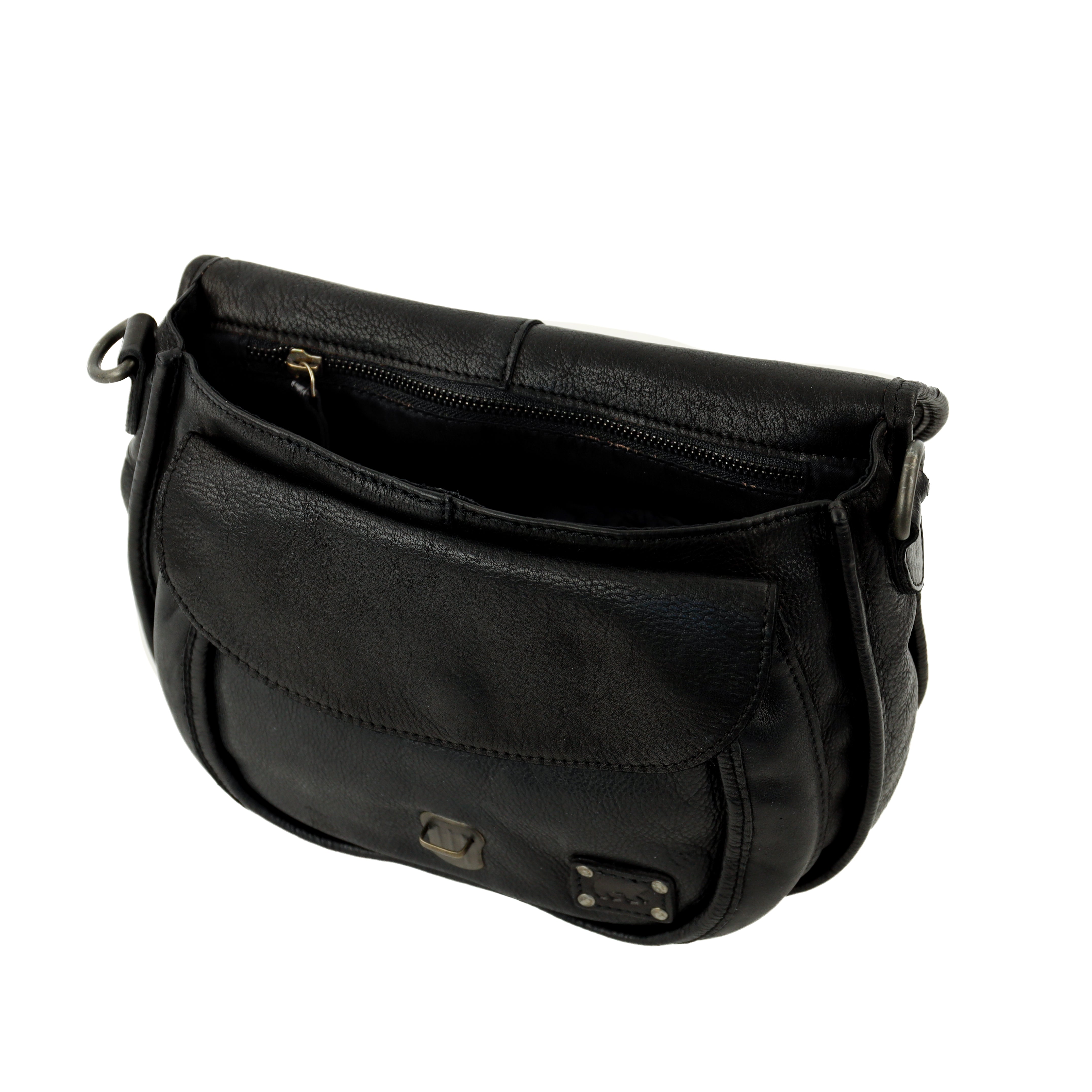 Shoulder bag with flap 'Roxanne' black