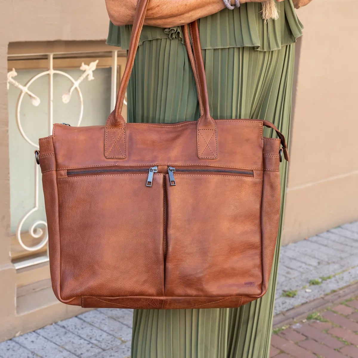 Hand/shoulderbag 'Binni' feather