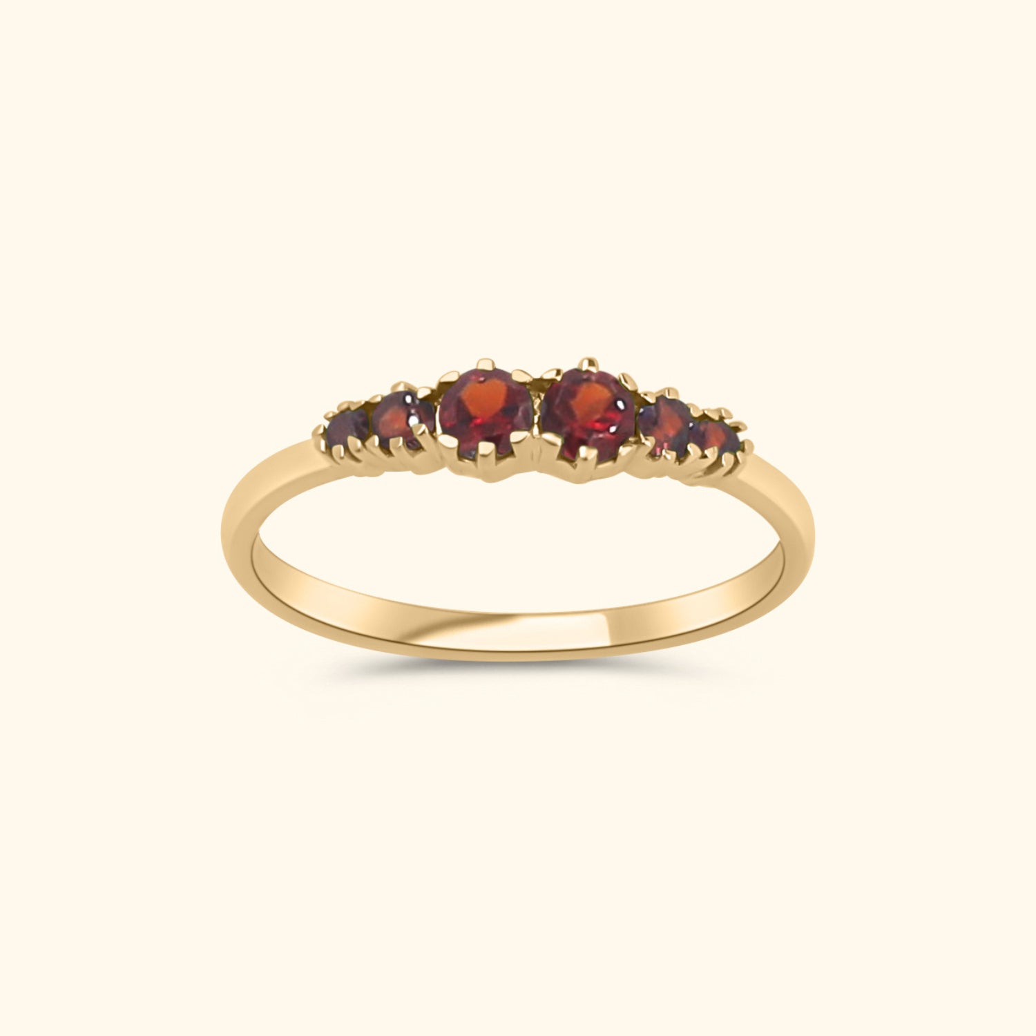 Lola Garnet ring | 9K