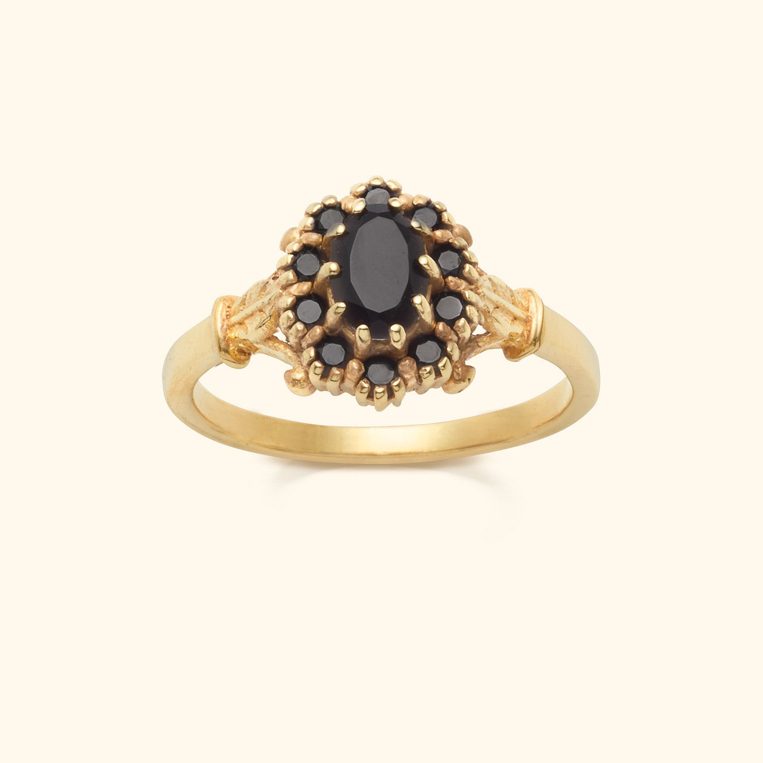 Vintage Onyx Flower ring