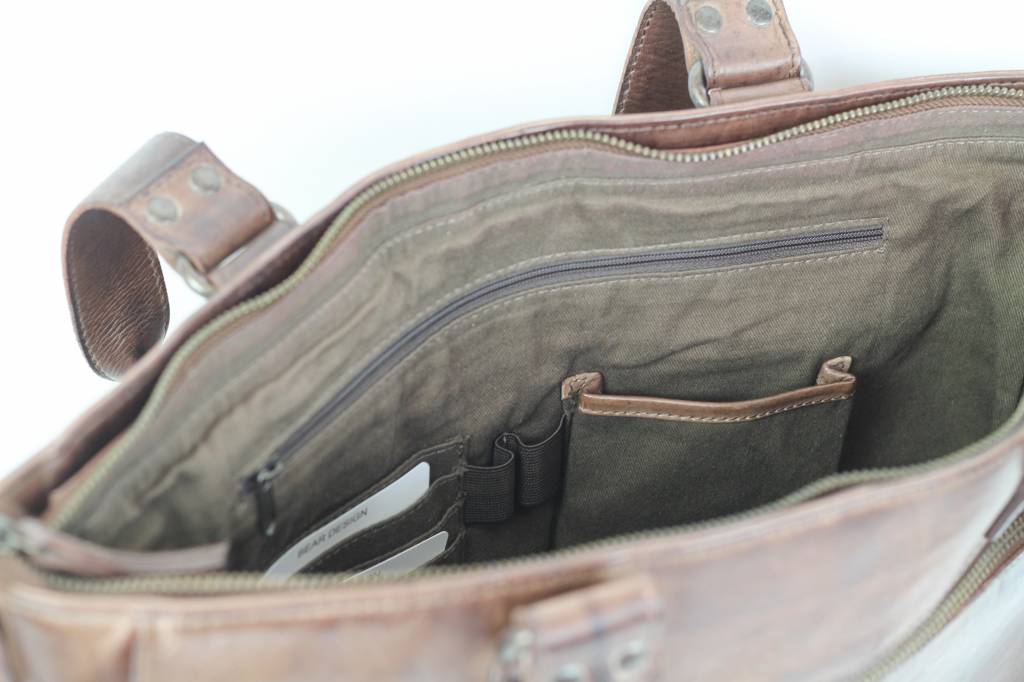 Hand/shoulder bag 'Mea' dark brown