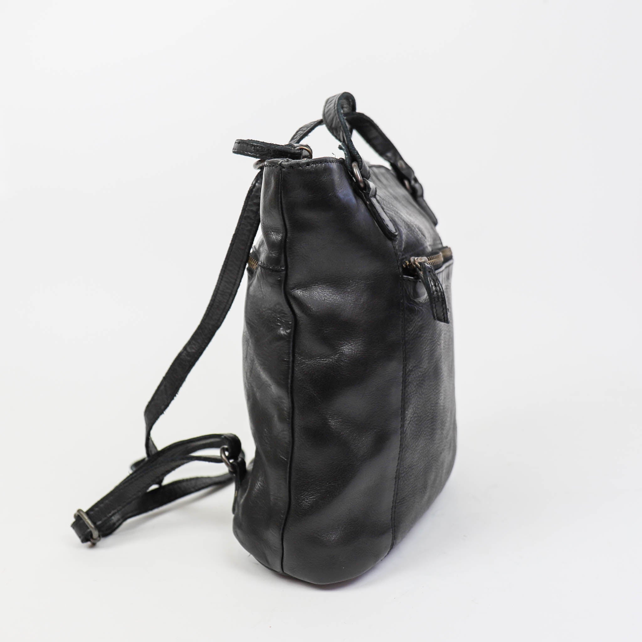 Backpack/shoulder bag 'Sandy' black
