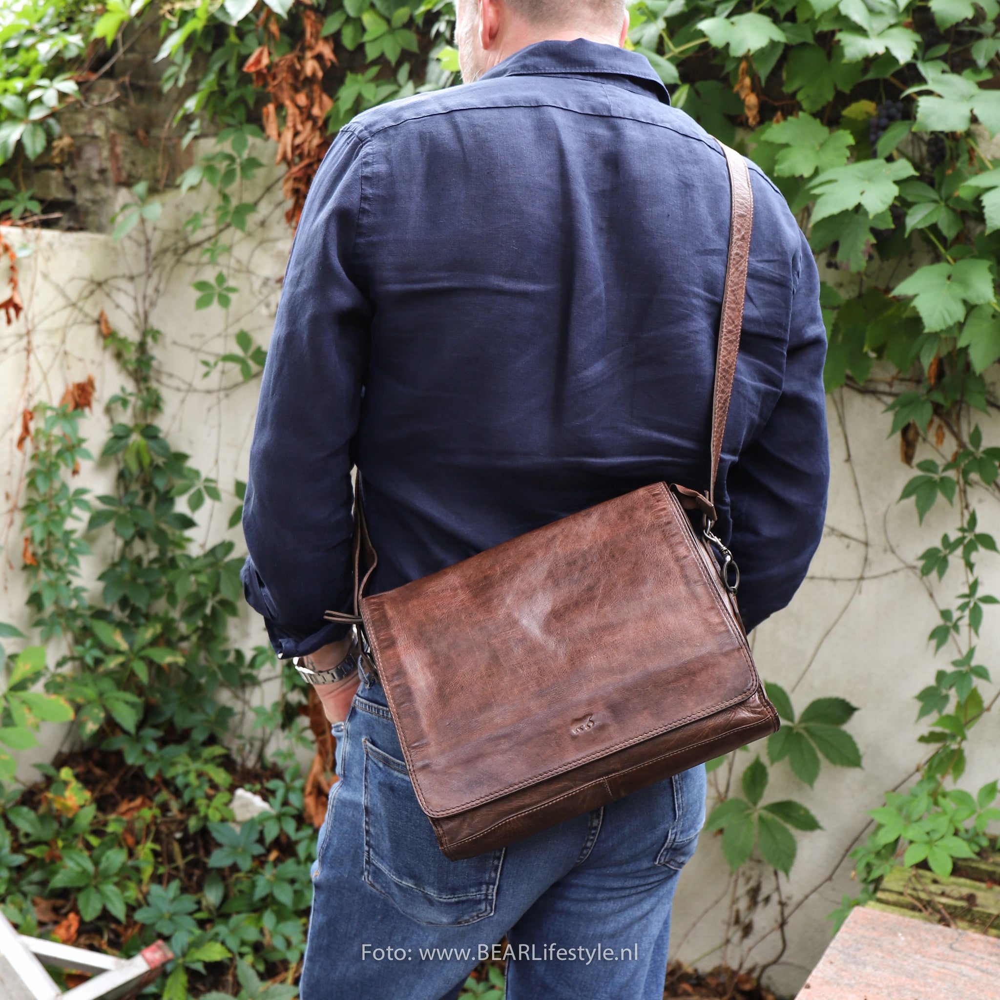 Shoulder bag 'Hanna' dark brown - CL 40027