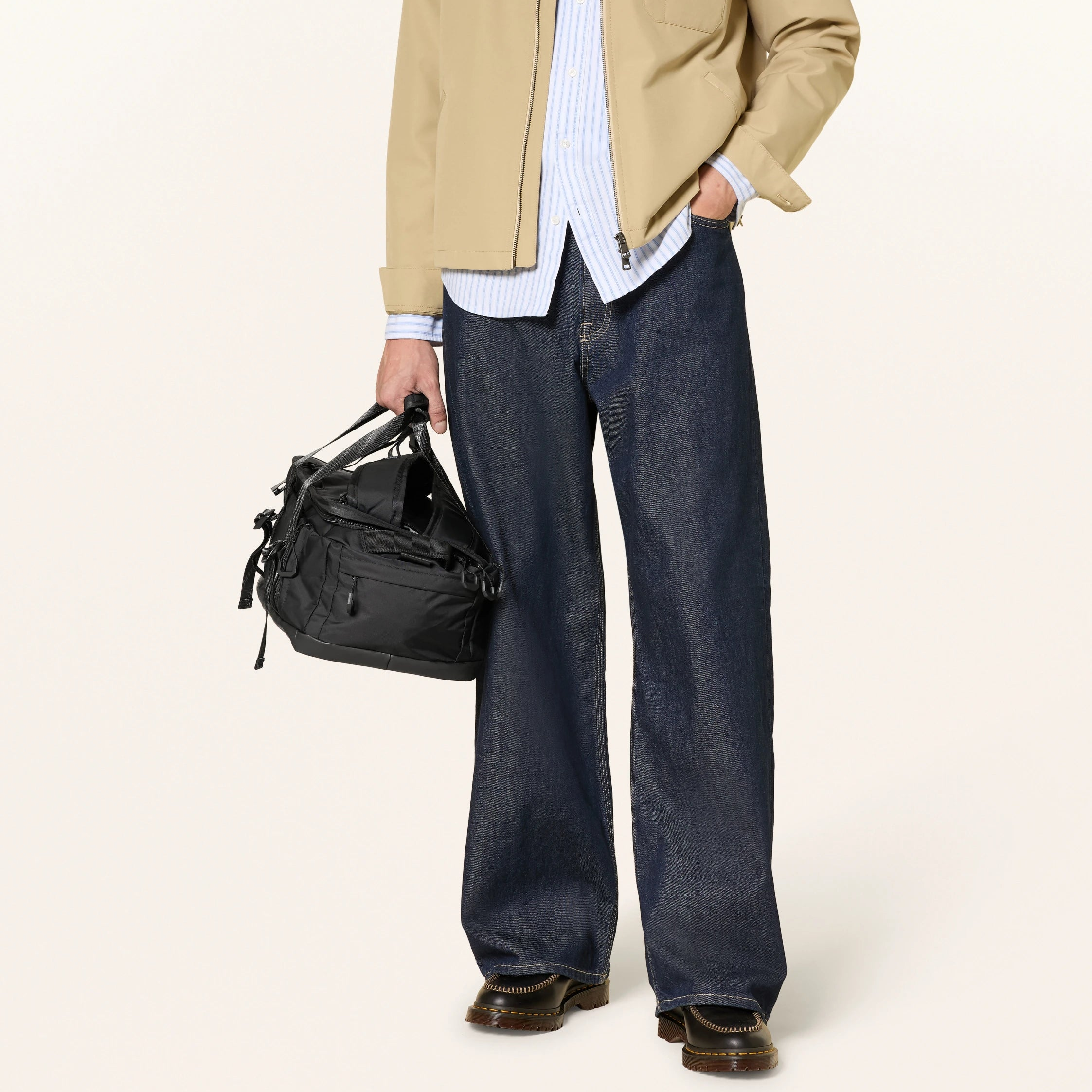 Venture Line - Duffle Bag S black