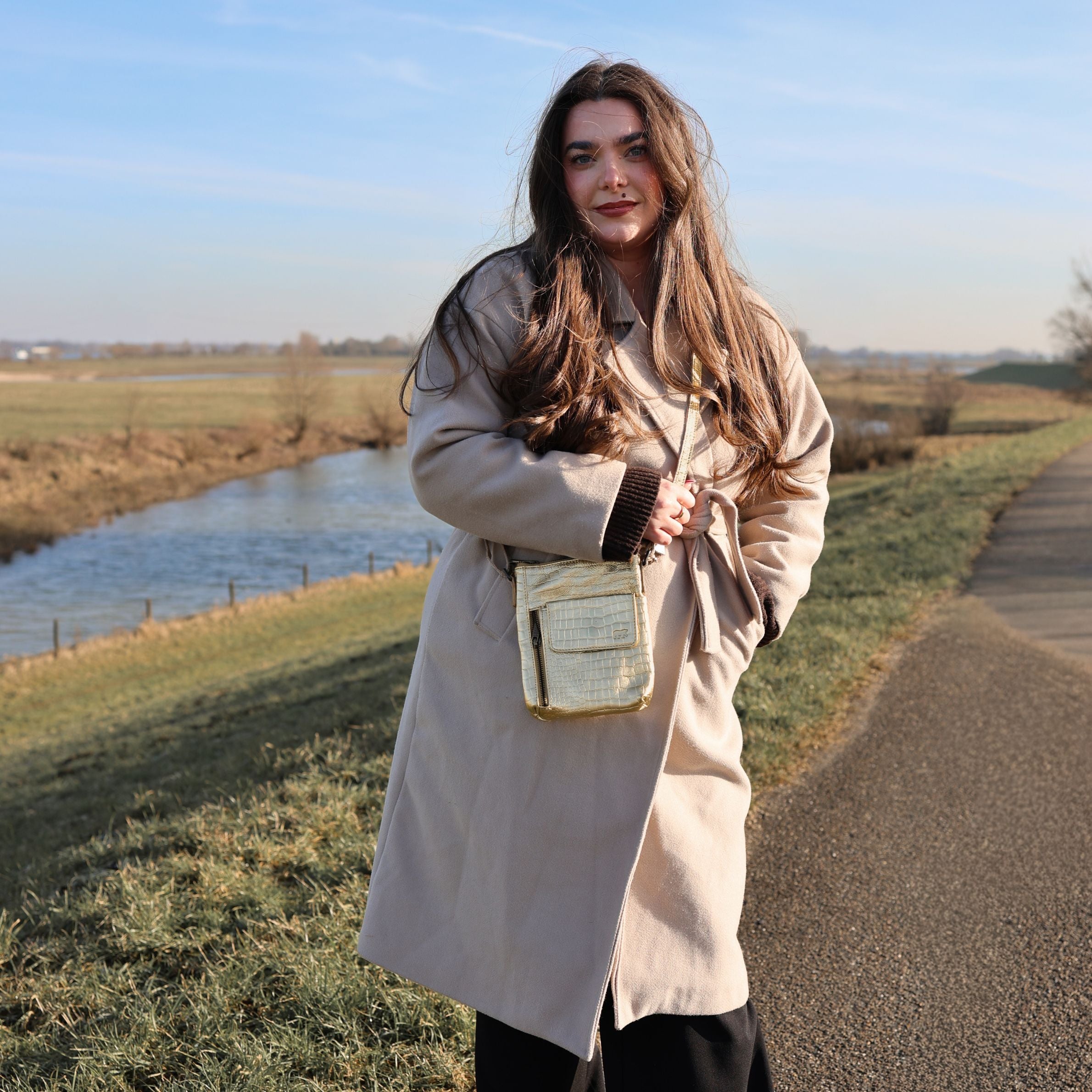 Schoudertasje 'Davide' croco champagne