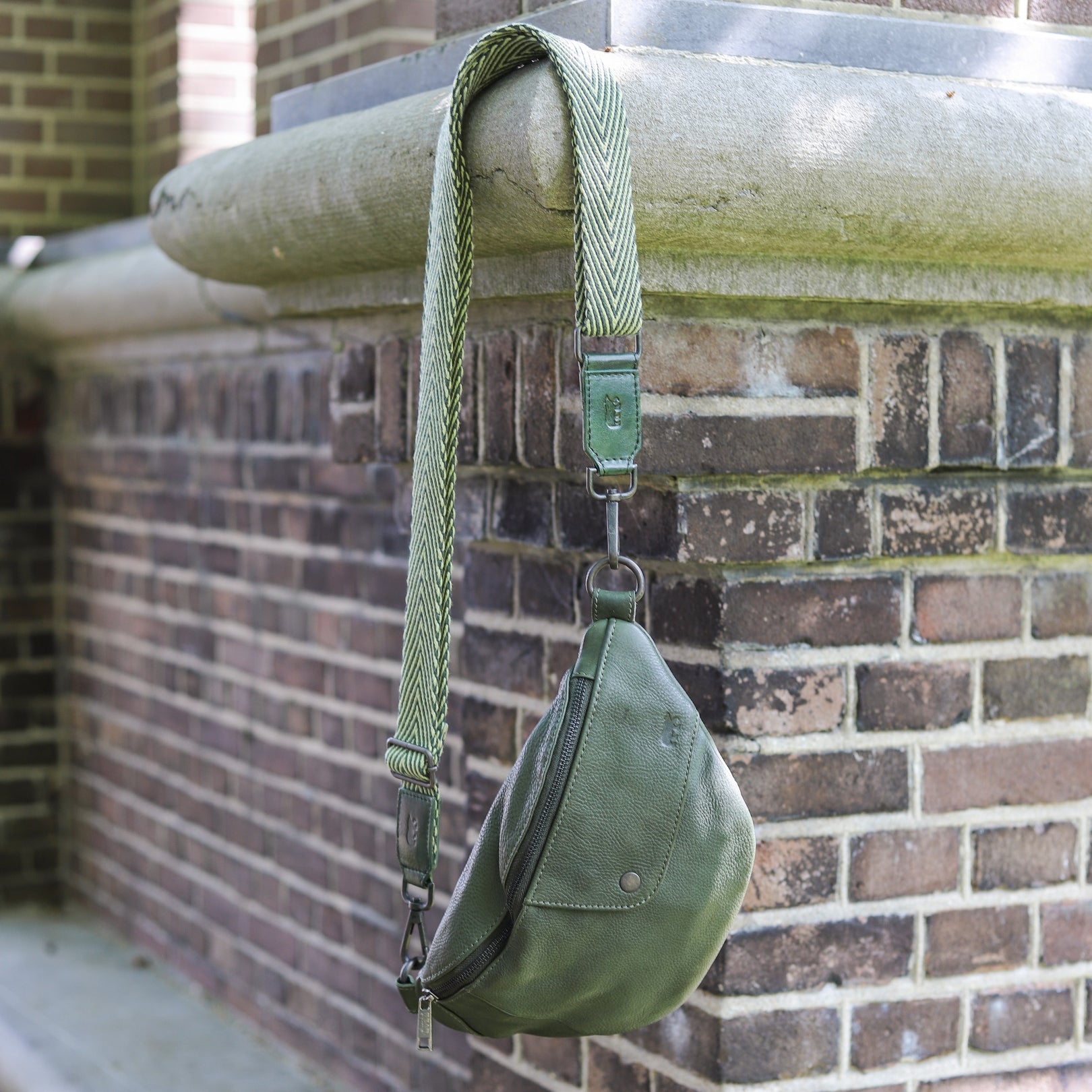 Bag strap 'Arrow' groen