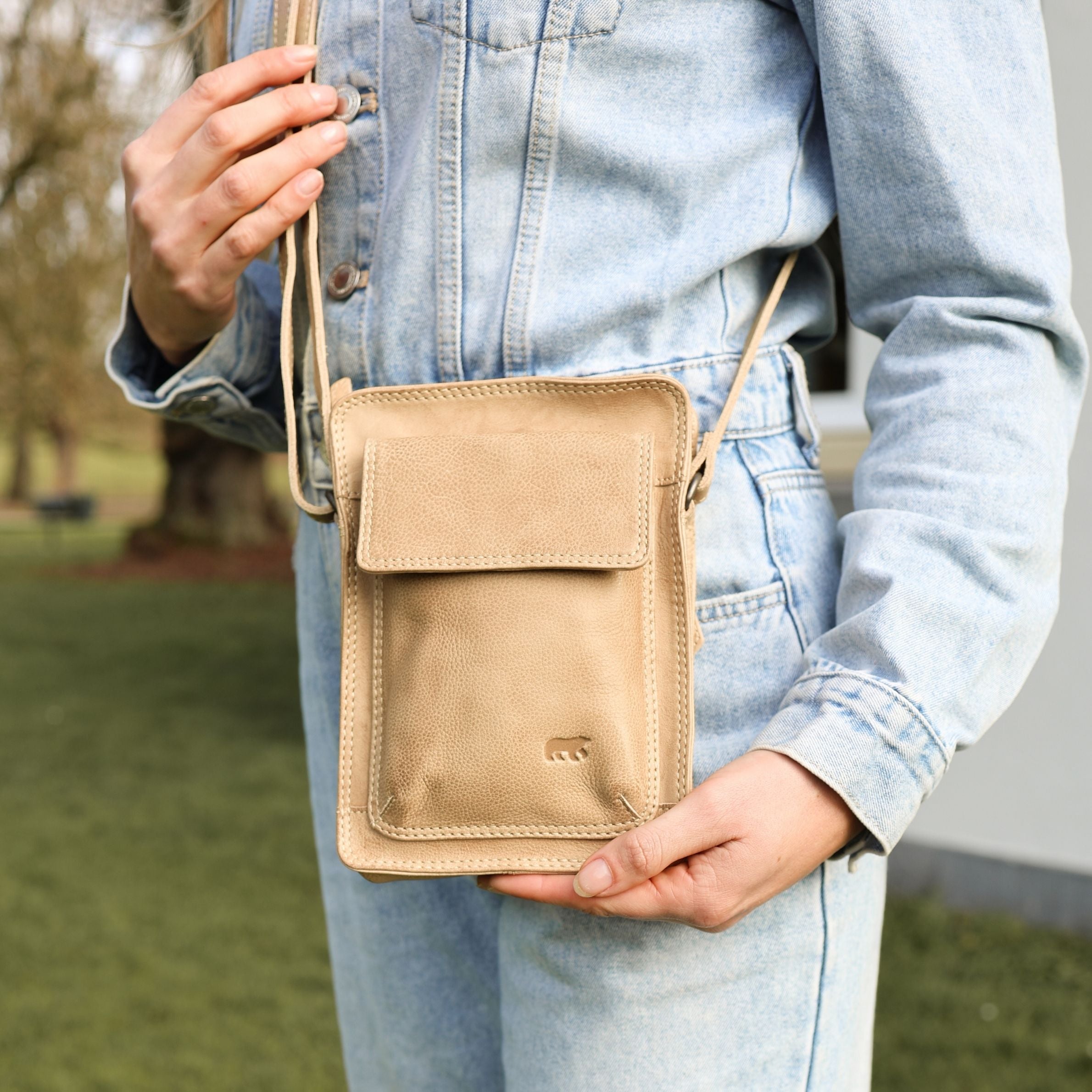 Schoudertasje 'Carmen' beige