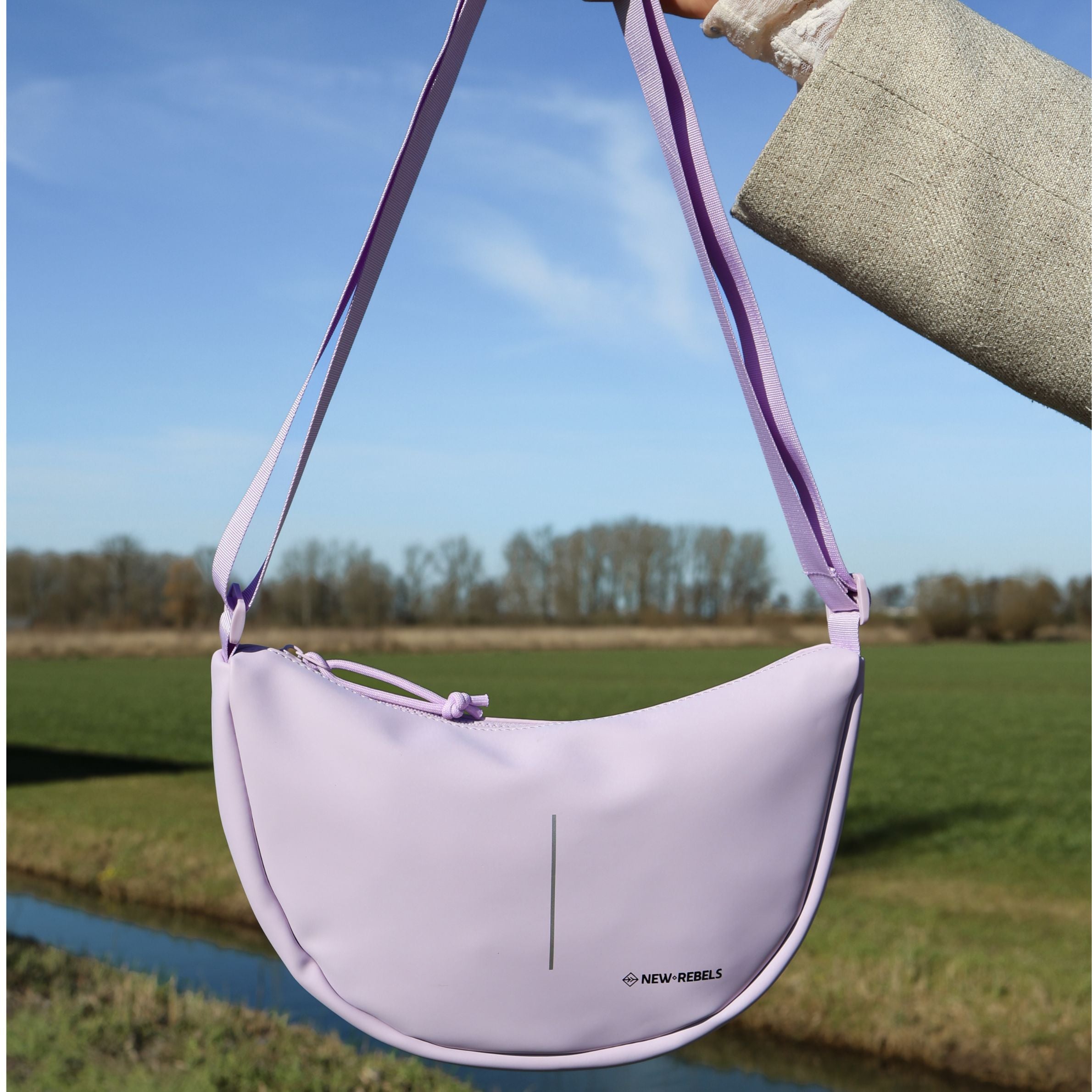 Branson - Half Moonbag lila