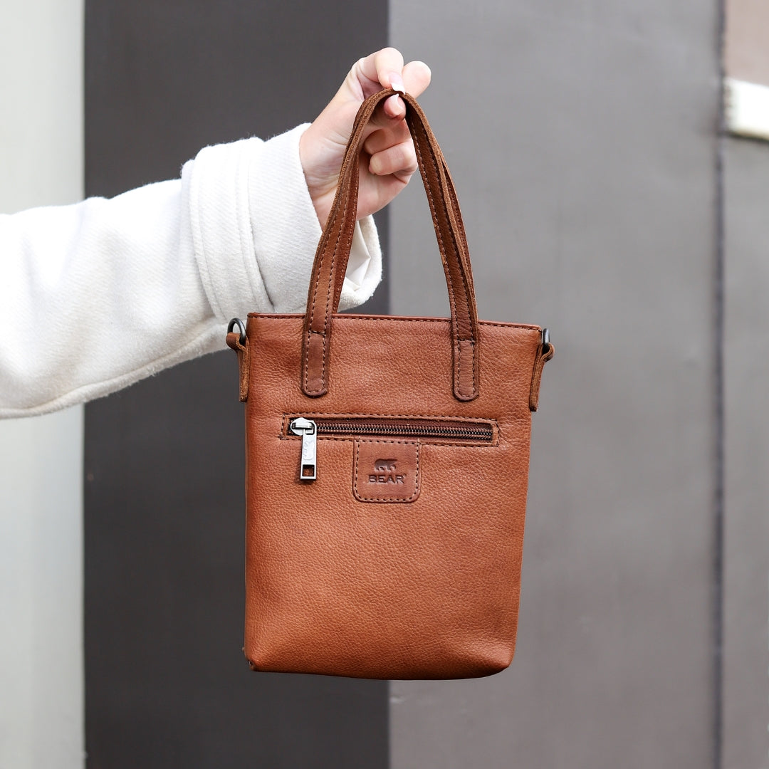 Small handbag/shoulder bag 'Bella' cognac