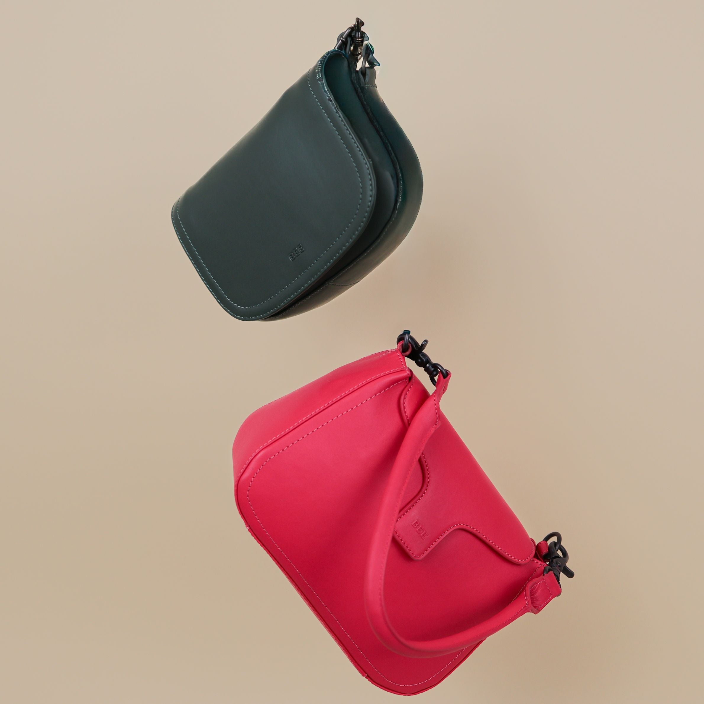 Hand-/schoudertasje met flap 'Fenna' Rose Red