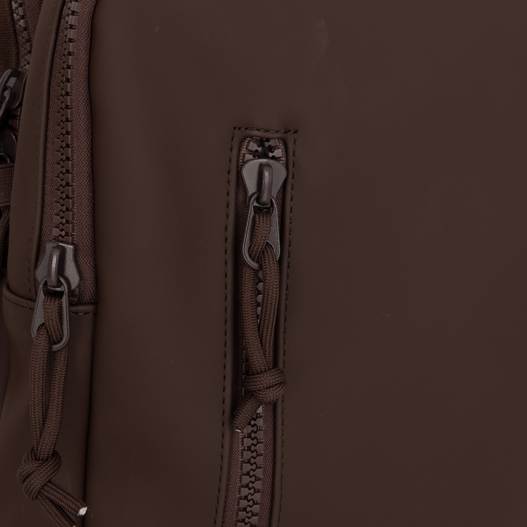 Bruce - Water-repellent backpack 'Milwaukee' brown