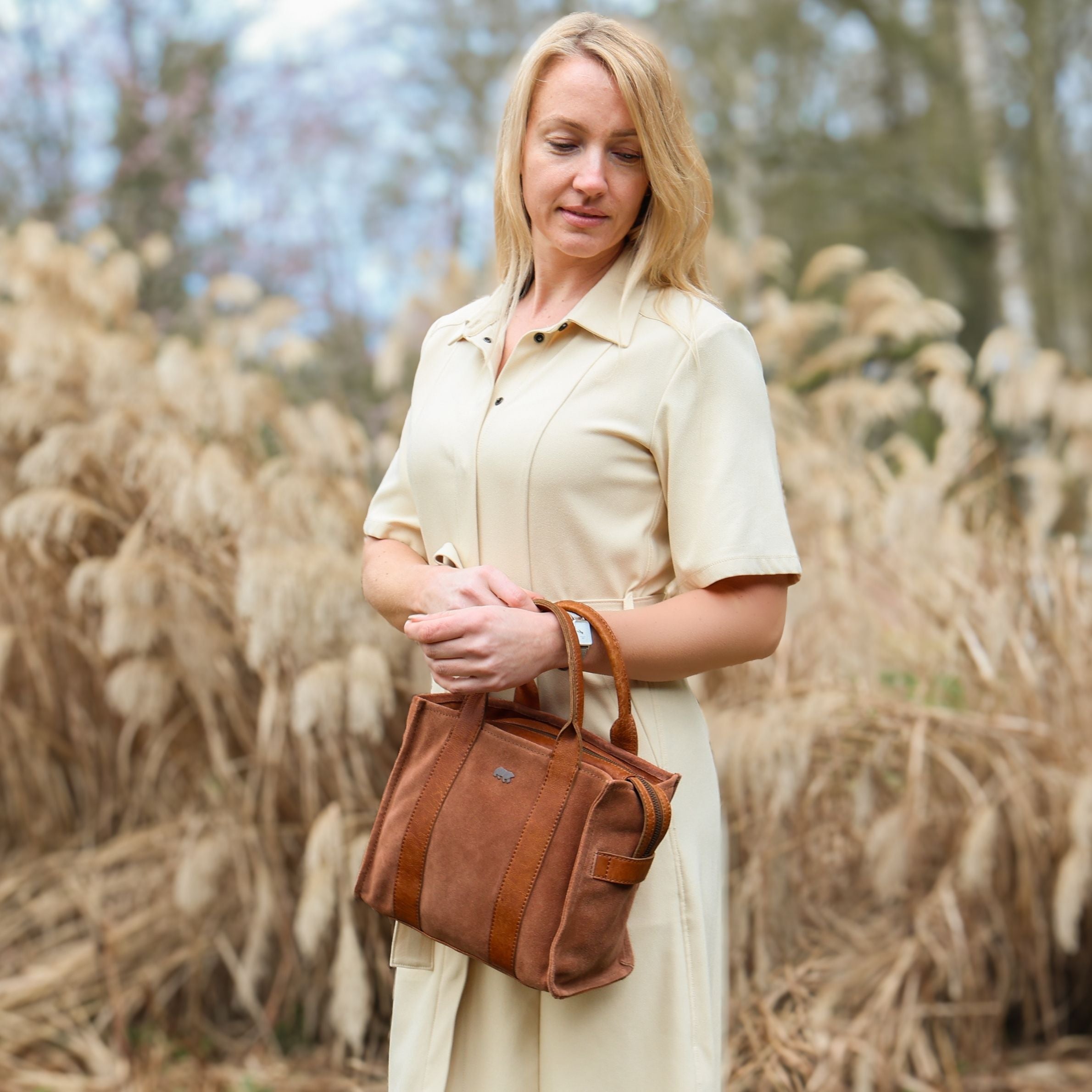 Suède mini tote bag 'Nova' cognac