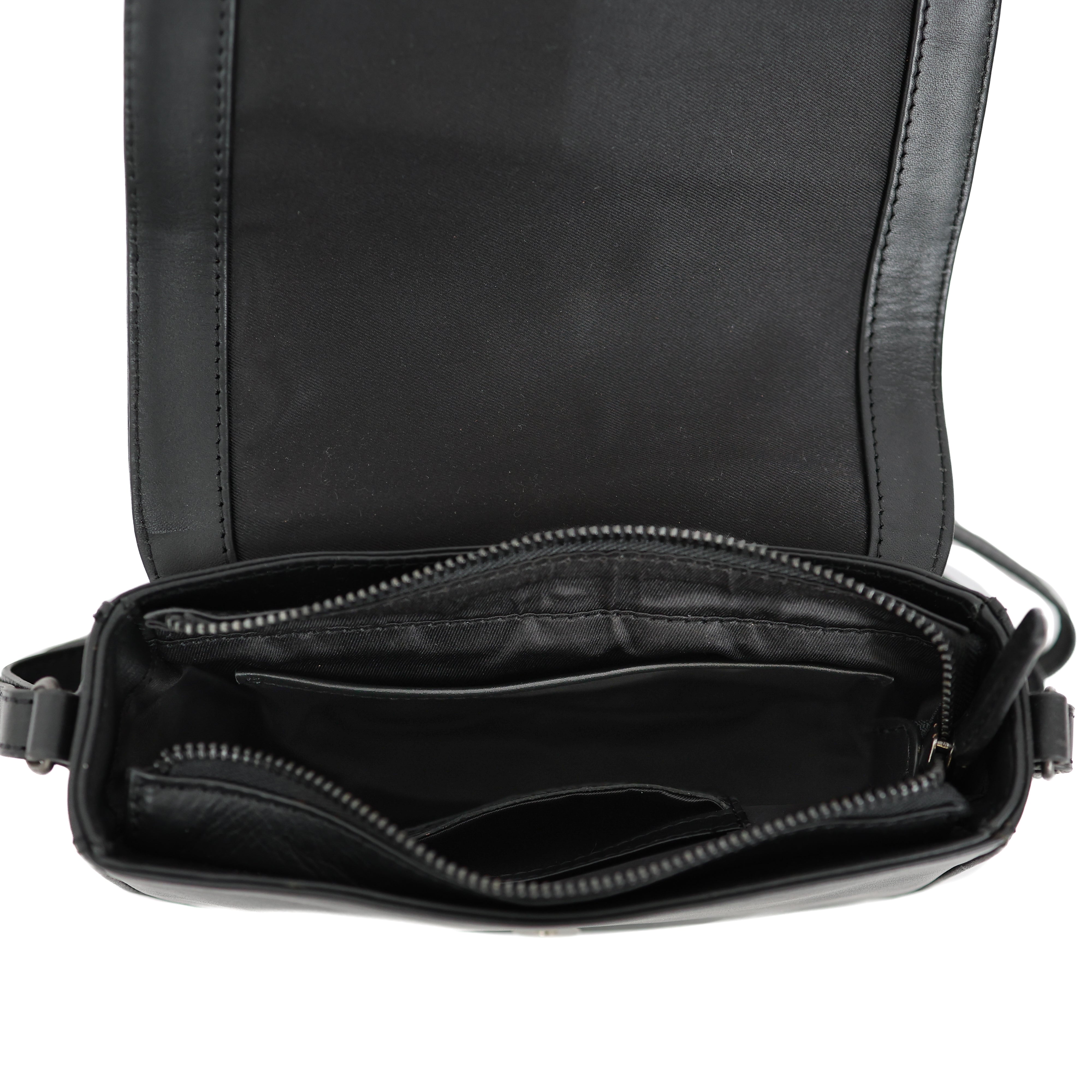 Schoudertasje met flap 'Anastasia' Black